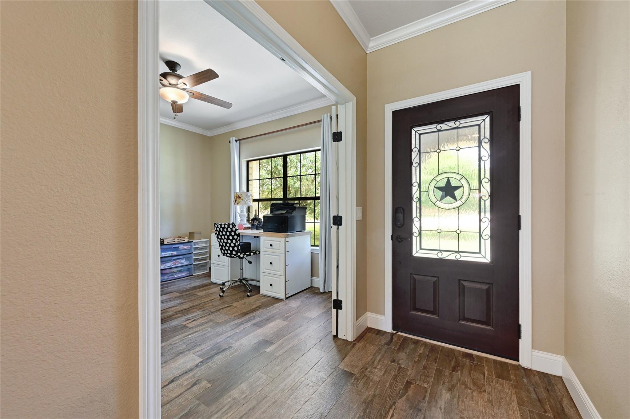 801 Mountain Crest Dr, Wimberley, TX 78676