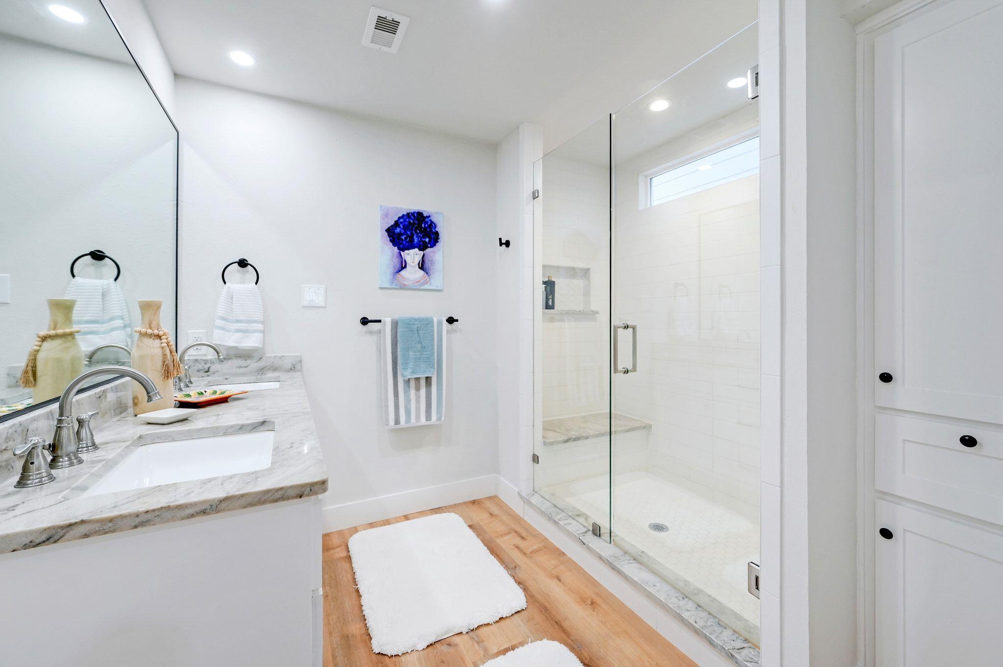 213 Overlook Ct, Wimberley, TX 78676