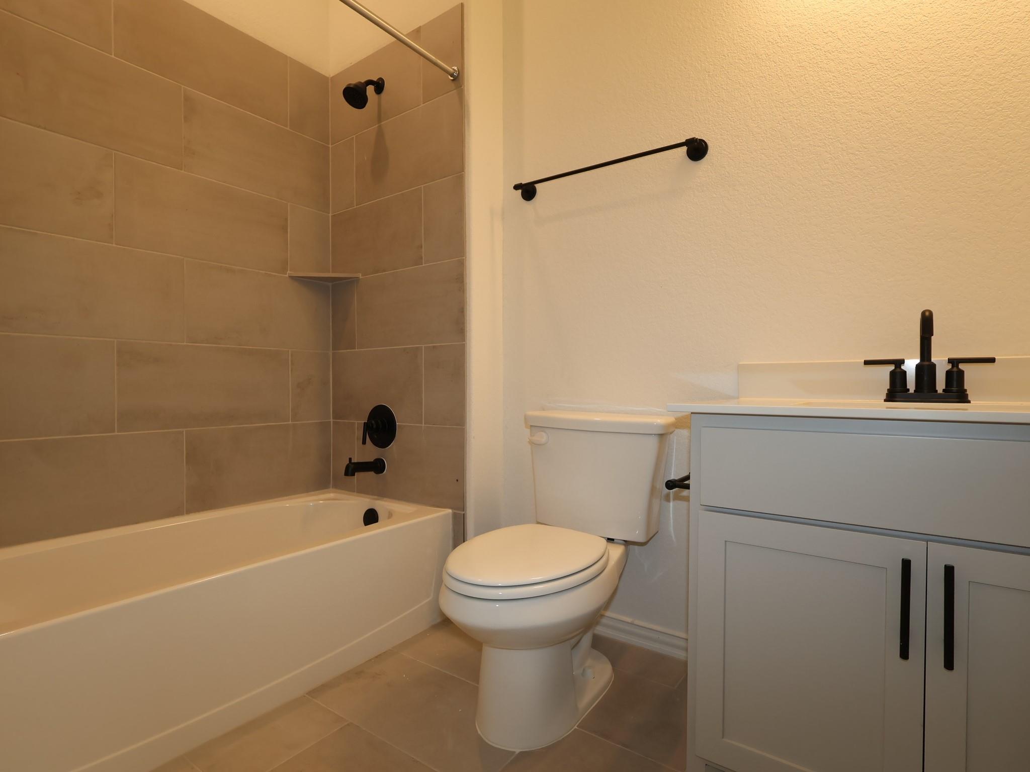 564 Darley Oak Dr, Dripping Springs, TX 78620