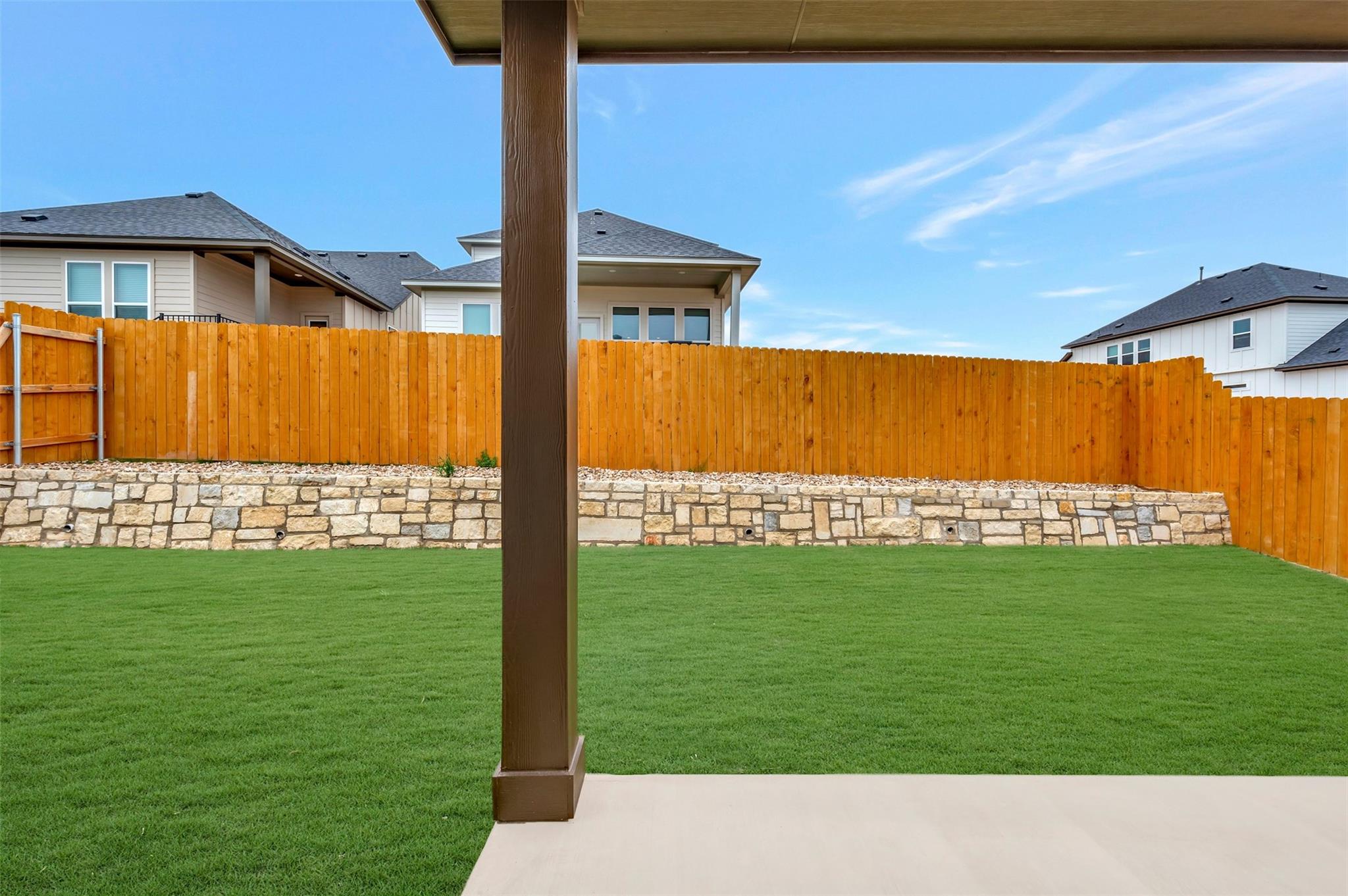 564 Darley Oak Dr, Dripping Springs, TX 78620