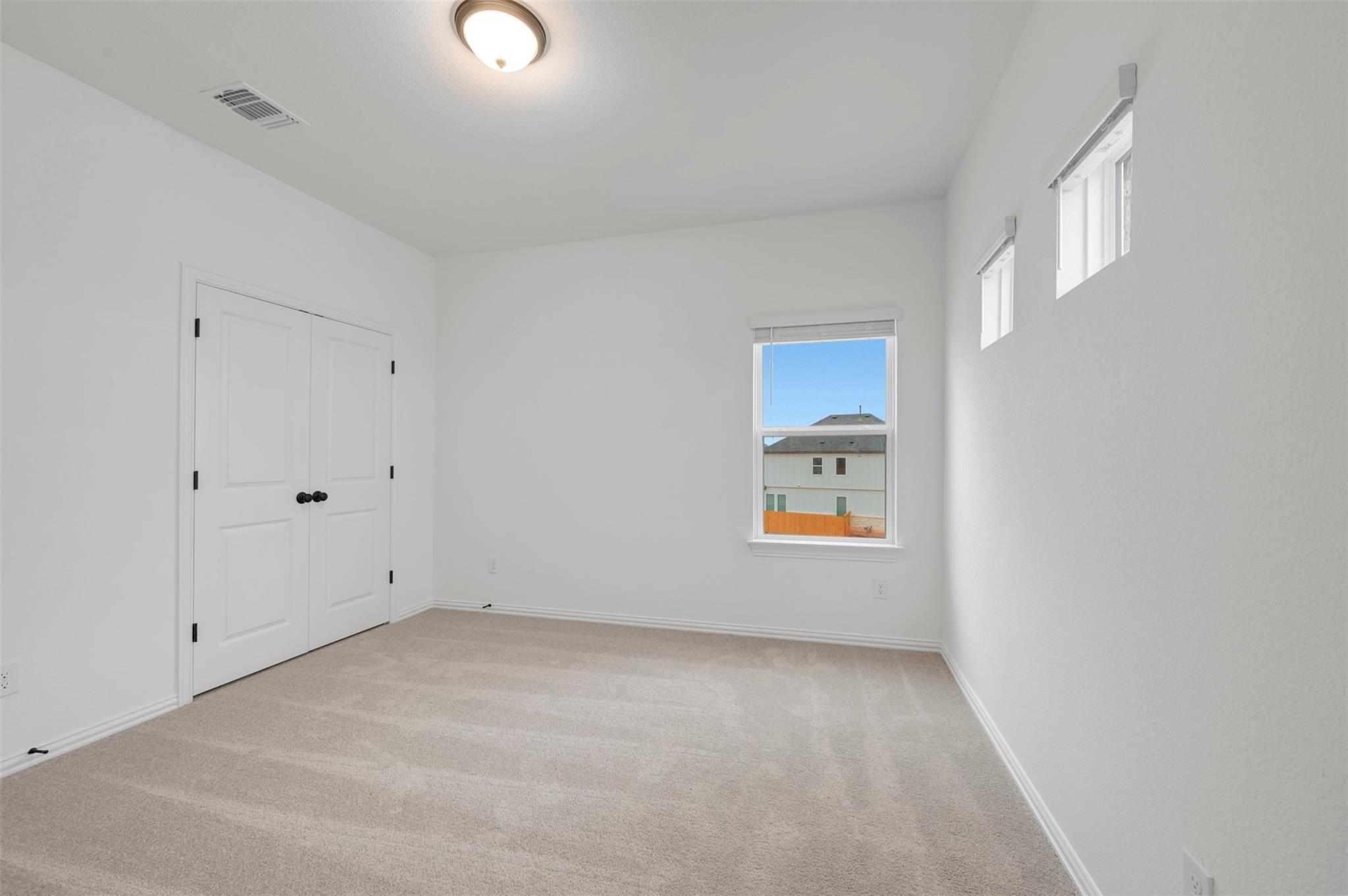 564 Darley Oak Dr, Dripping Springs, TX 78620