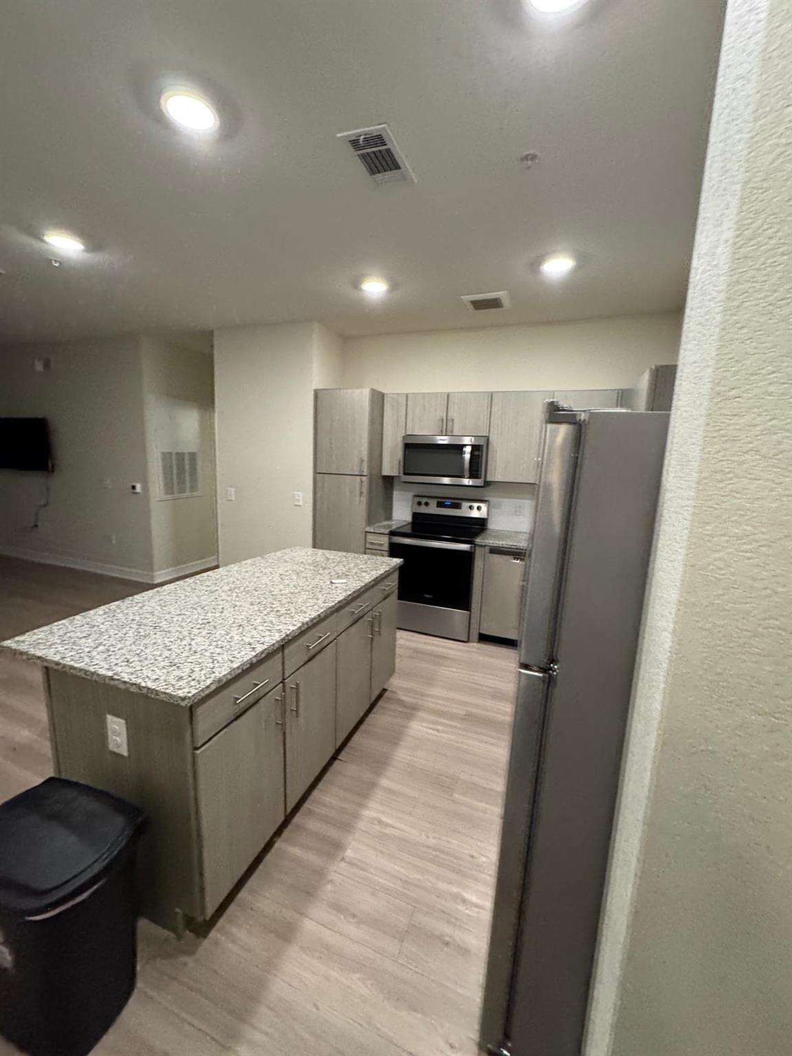 1201 W Whitestone Blvd Blvd, Cedar Park, TX 78613