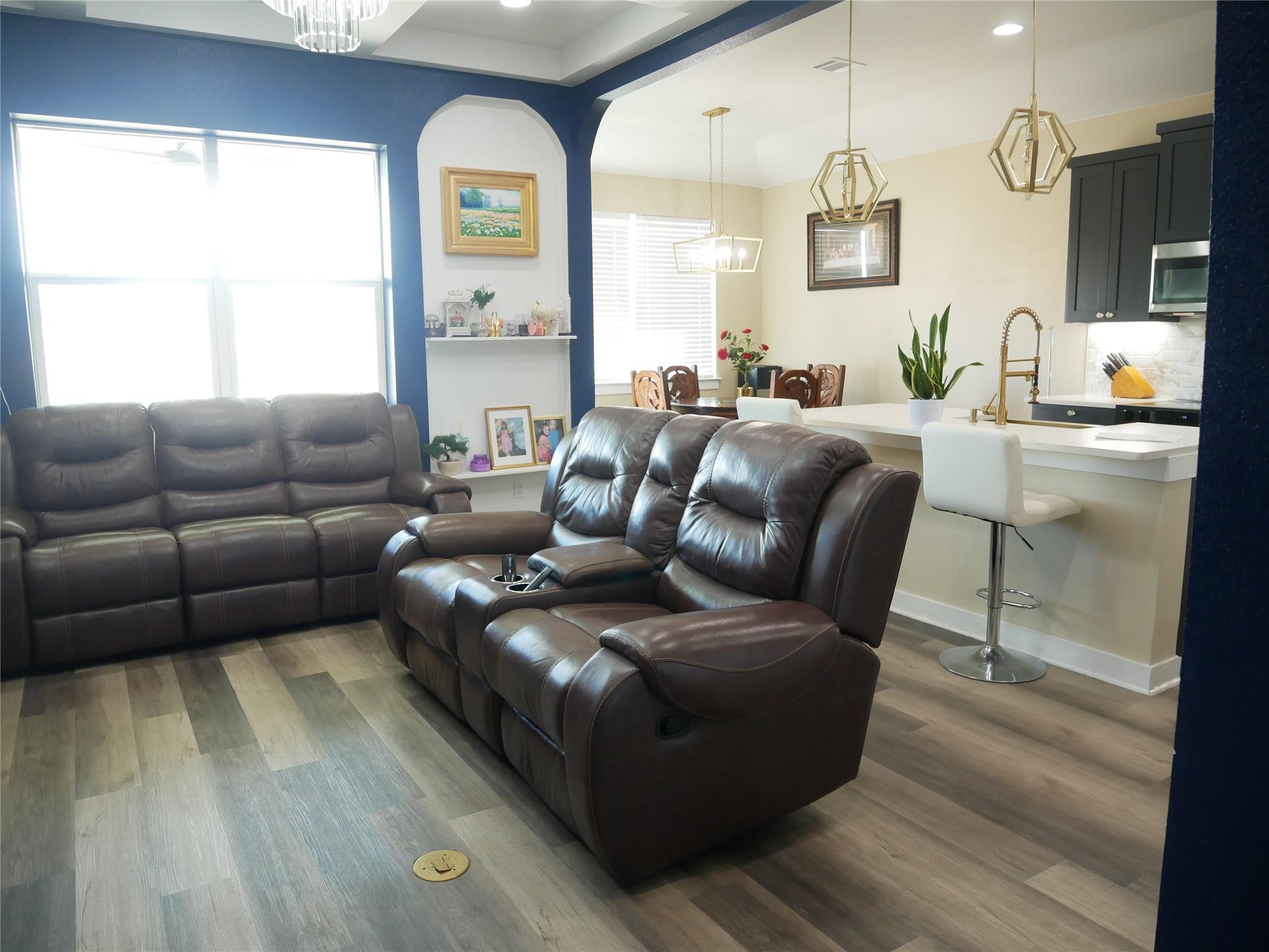 1351 County Road 419, Taylor, TX 76574