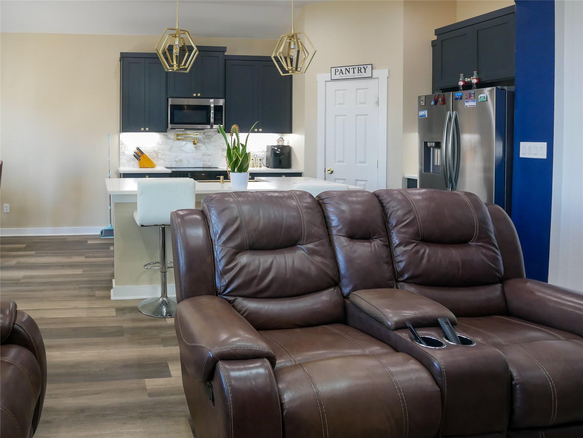 1351 County Road 419, Taylor, TX 76574