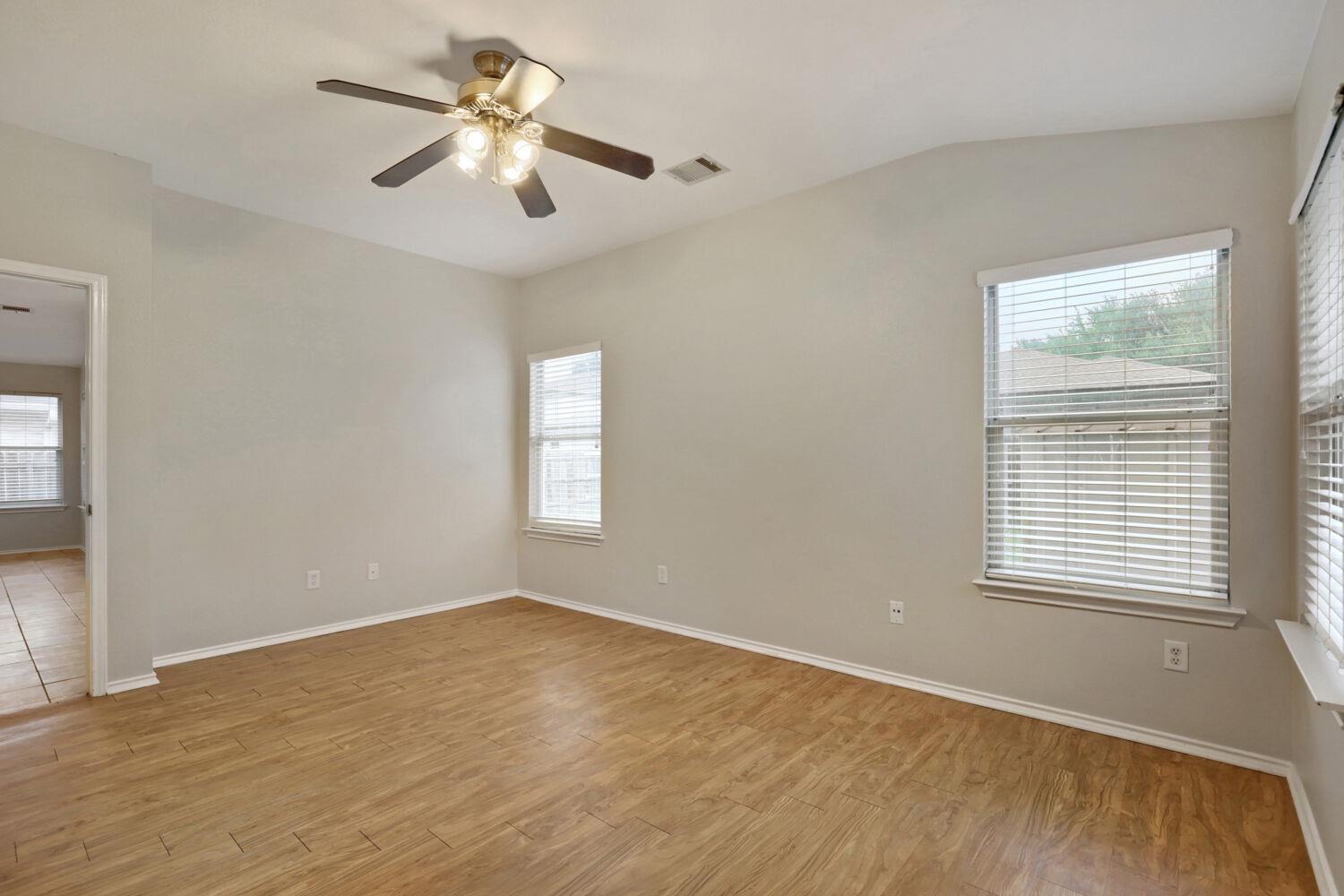1506 Campanella Cv, Round Rock, TX 78665