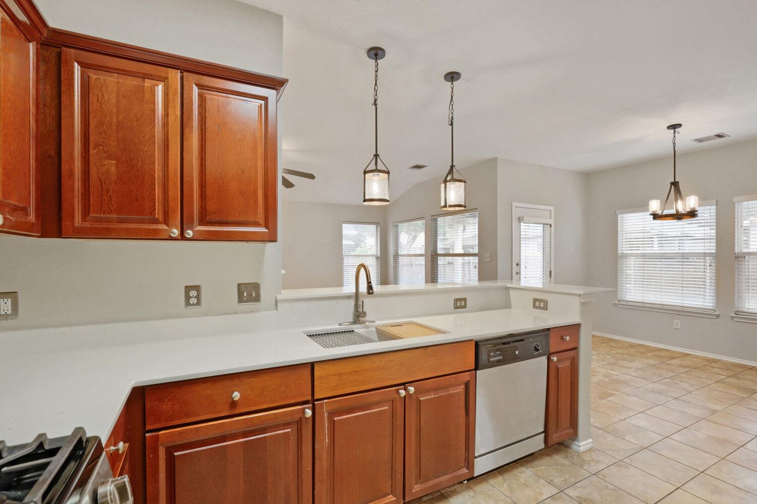 1506 Campanella Cv, Round Rock, TX 78665