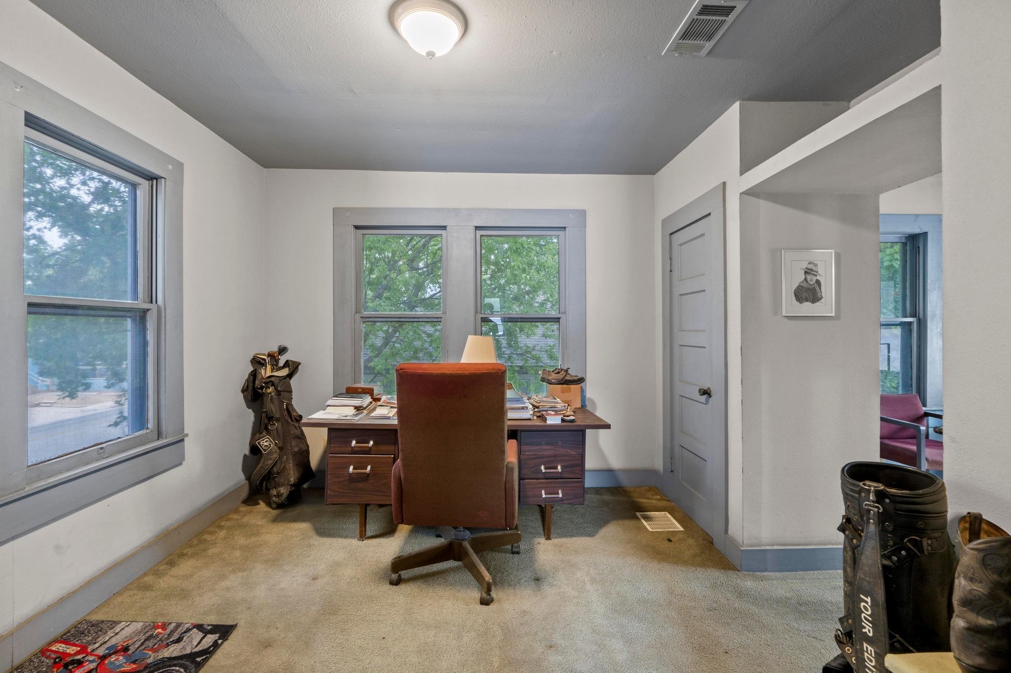 2117 E Cesar Chavez St, Austin, TX 78702