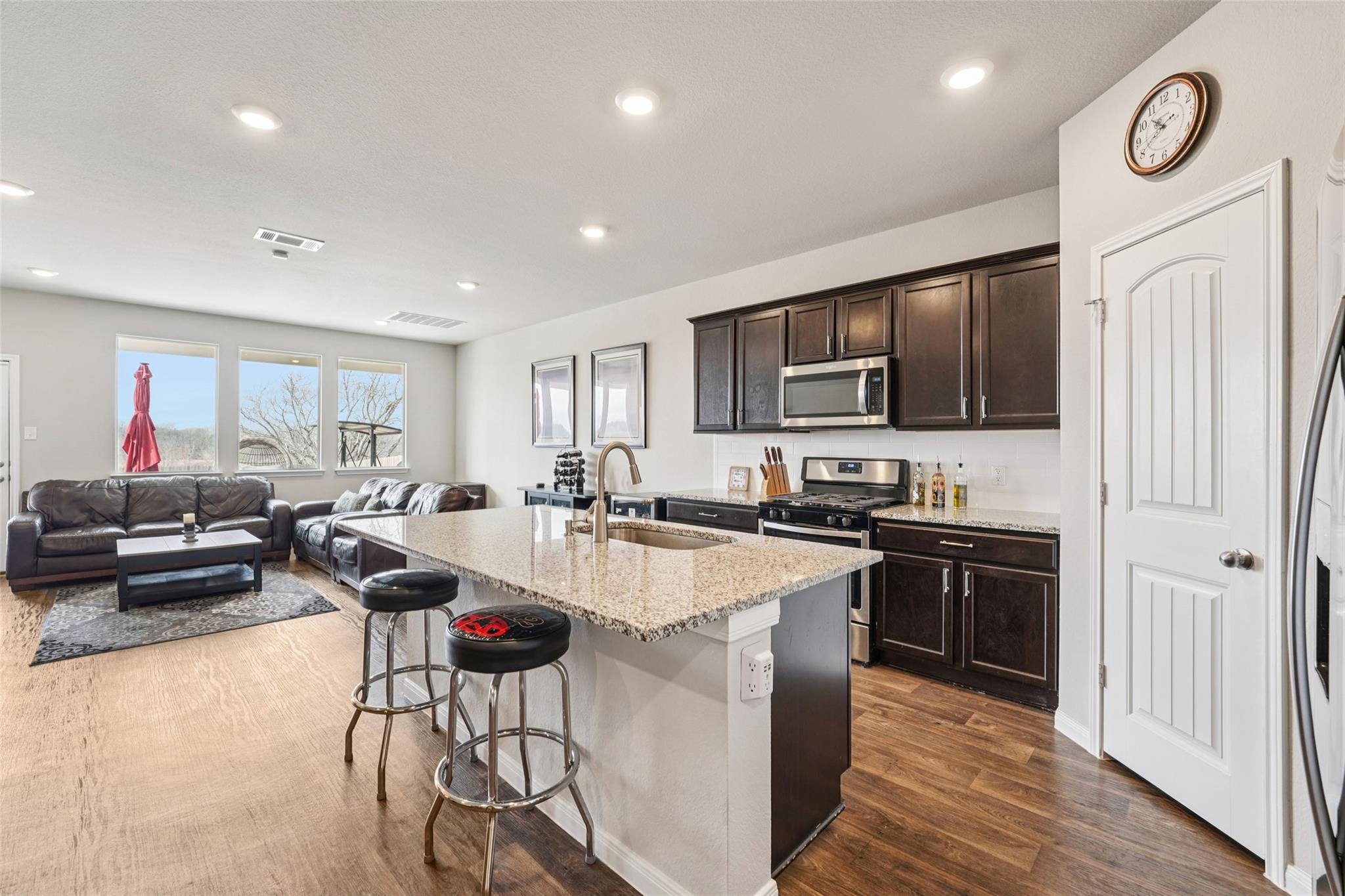 356 Spider Lily Dr, Kyle, TX 78640