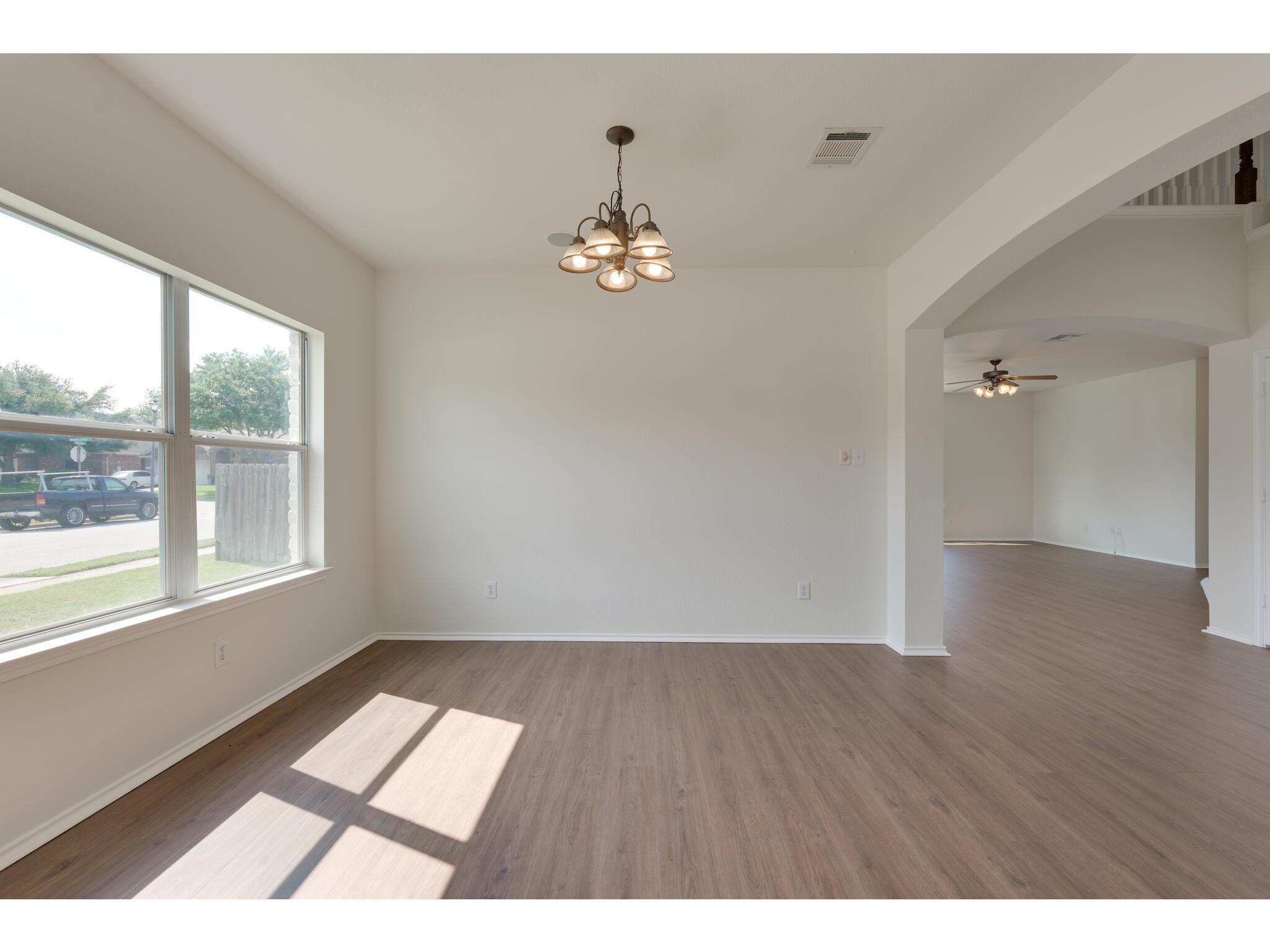 2700 Mission Tejas Dr, Pflugerville, TX 78660