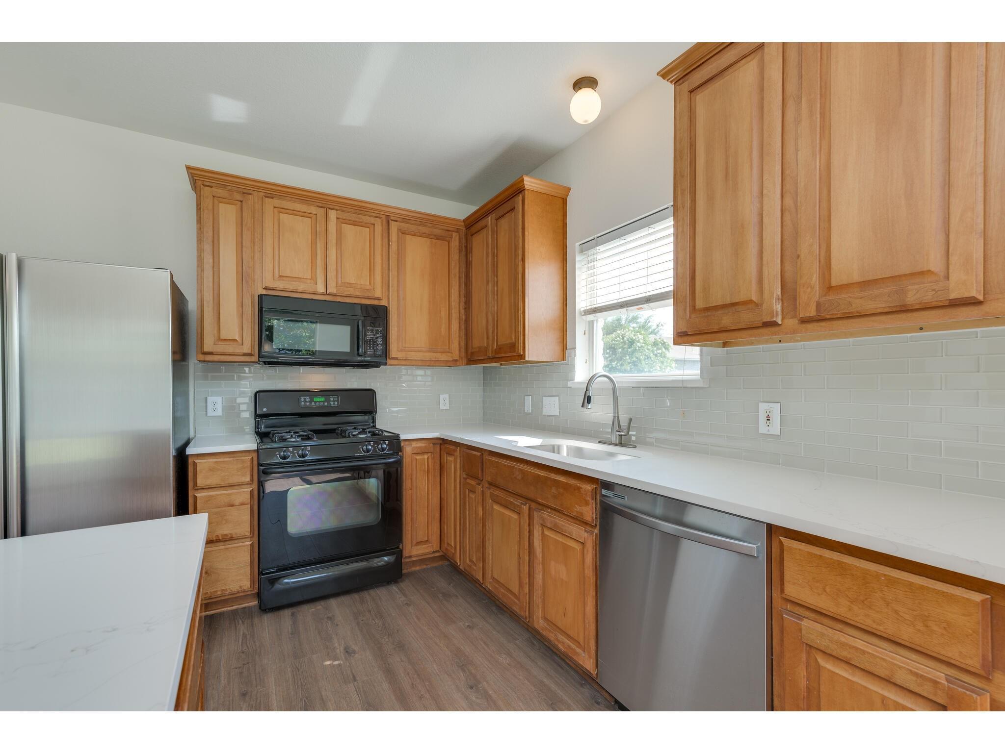 2700 Mission Tejas Dr, Pflugerville, TX 78660