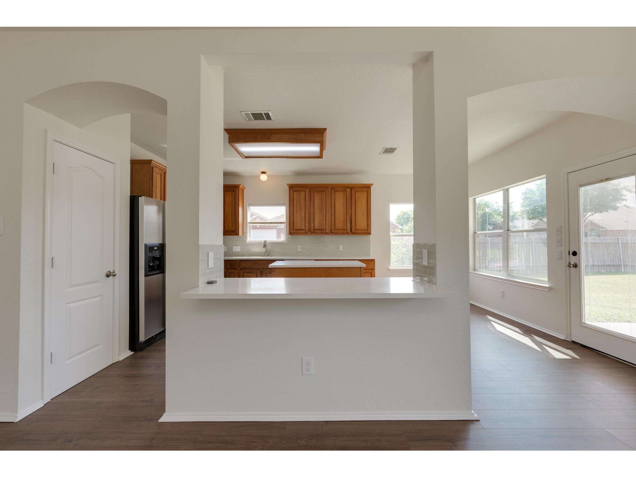 2700 Mission Tejas Dr, Pflugerville, TX 78660