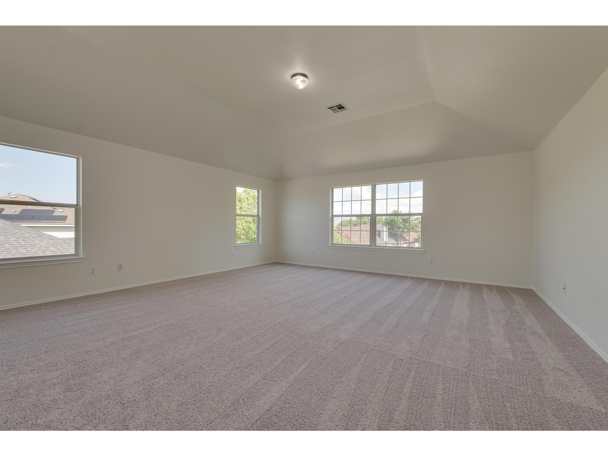 2700 Mission Tejas Dr, Pflugerville, TX 78660