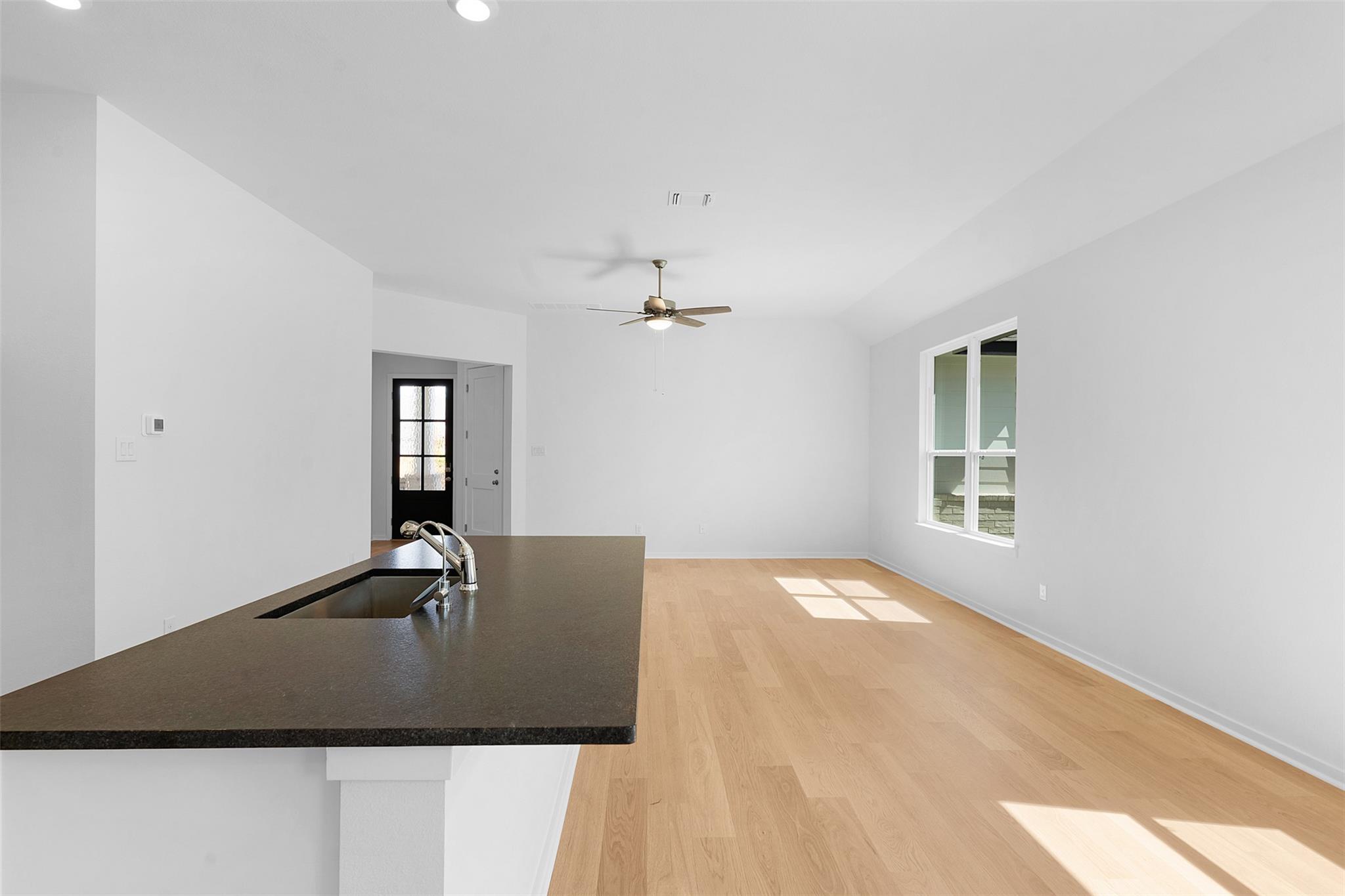 410 Raleigh Dr, Georgetown, TX 78633