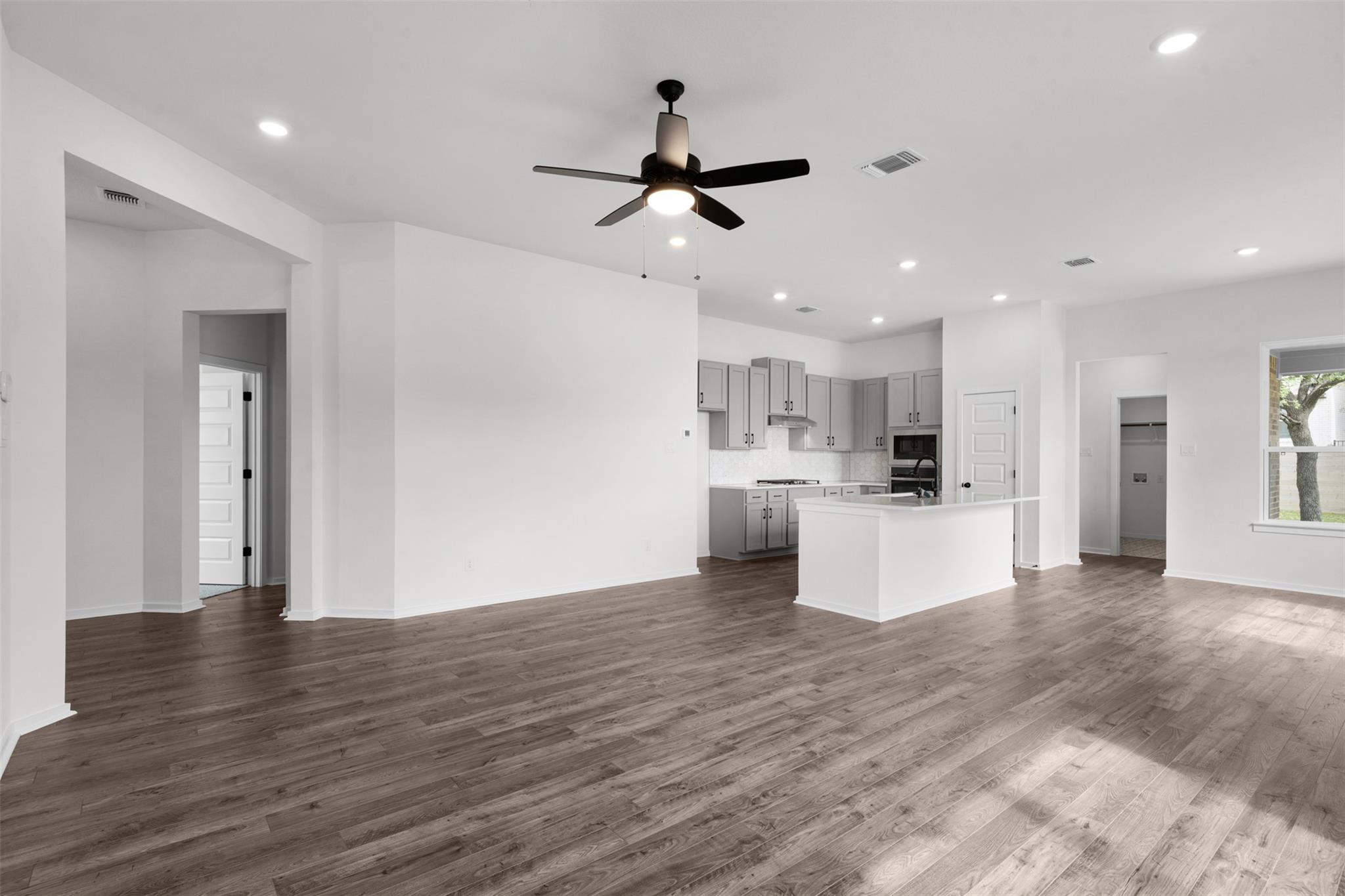 410 Raleigh Dr, Georgetown, TX 78633