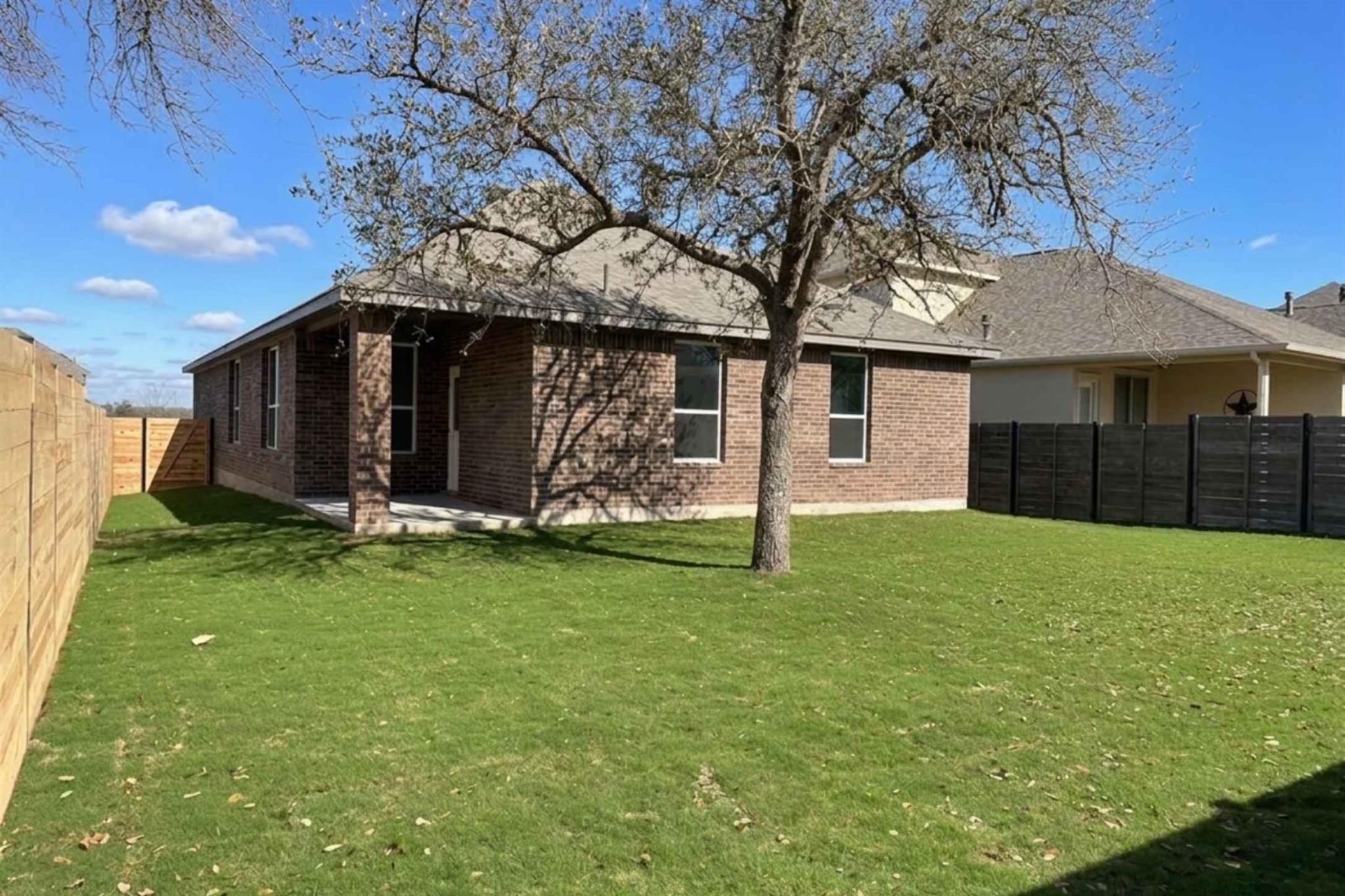 410 Raleigh Dr, Georgetown, TX 78633