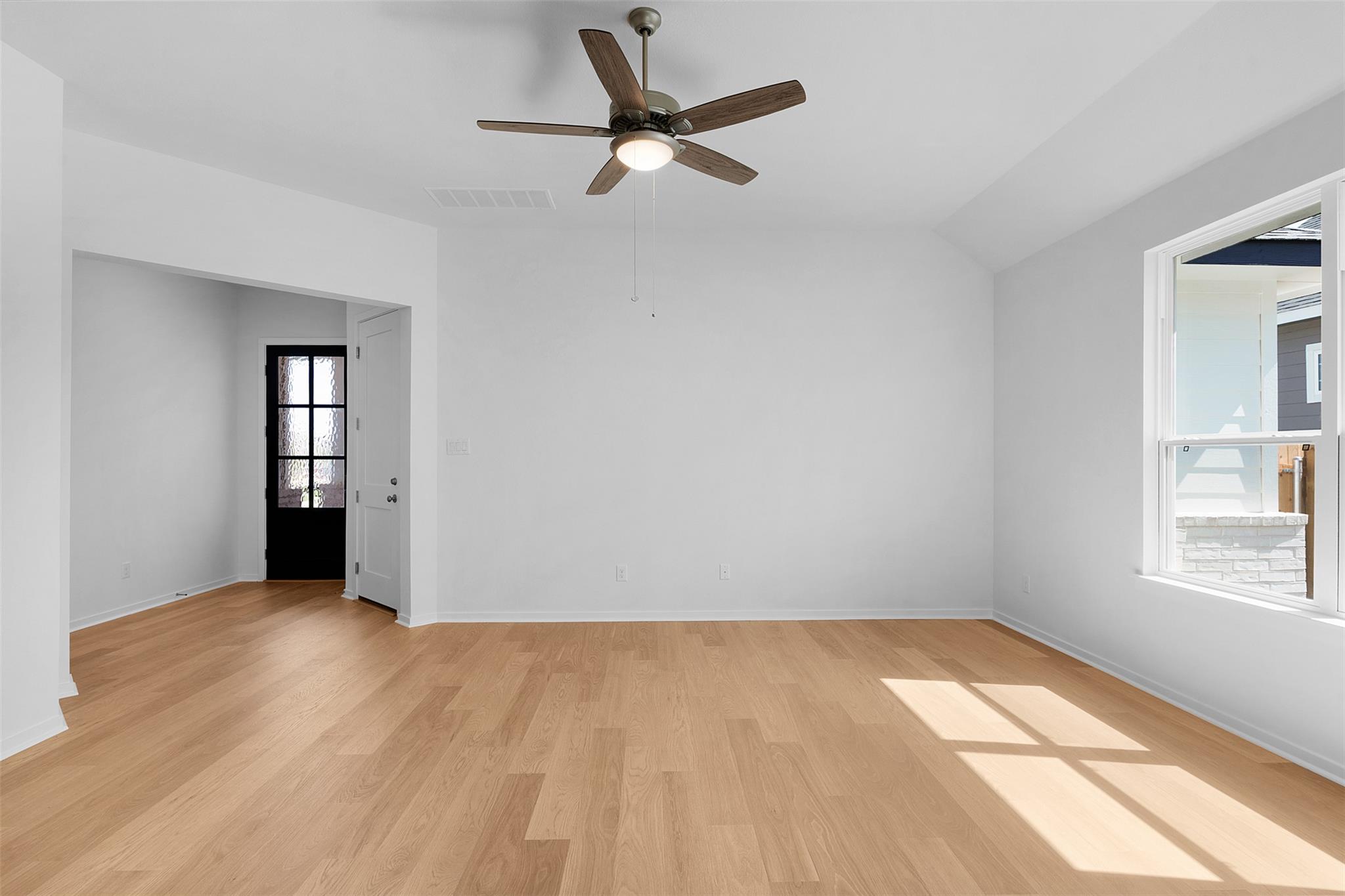 410 Raleigh Dr, Georgetown, TX 78633