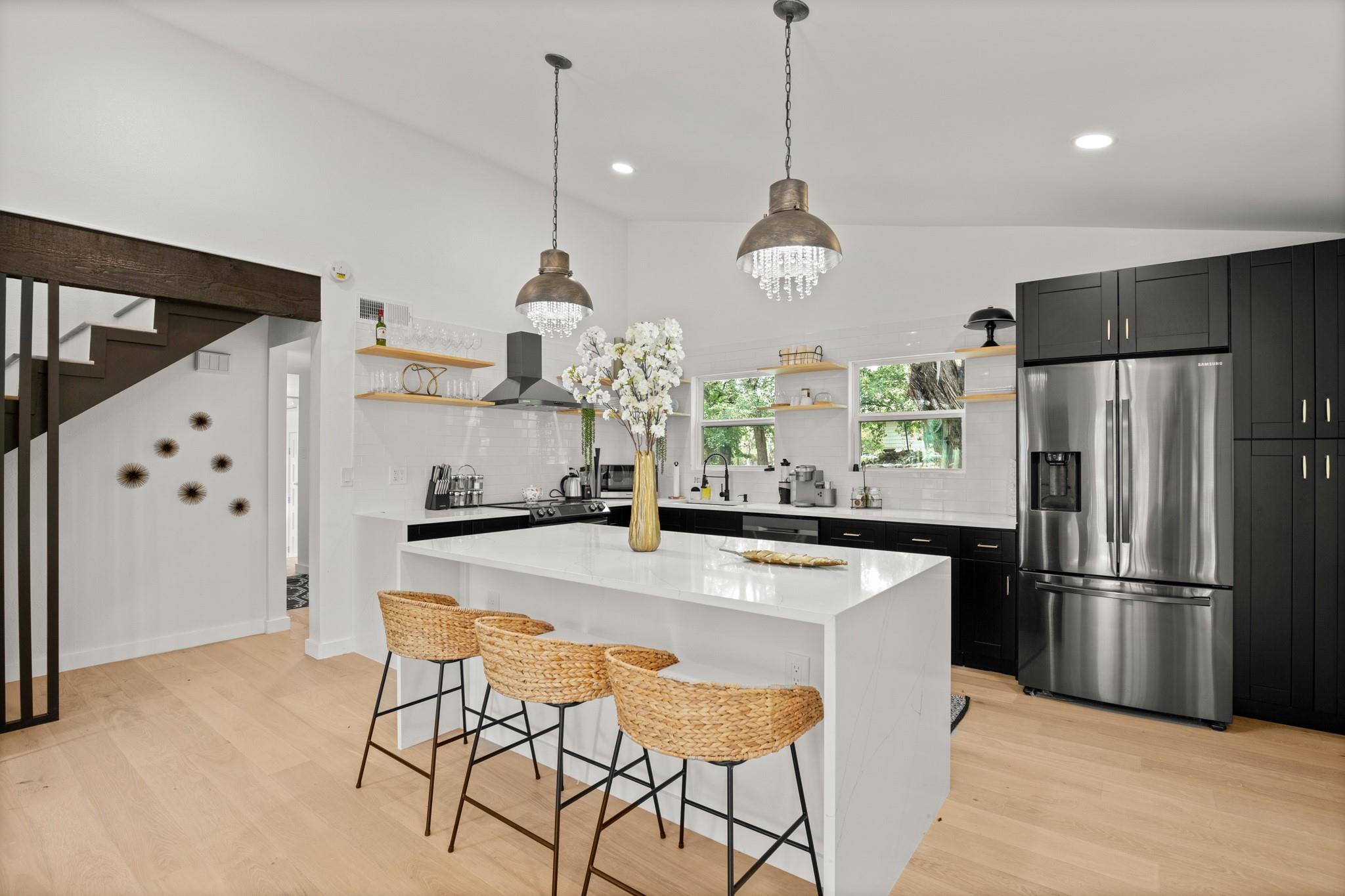 3904 Highland Dr, Austin, TX 78734