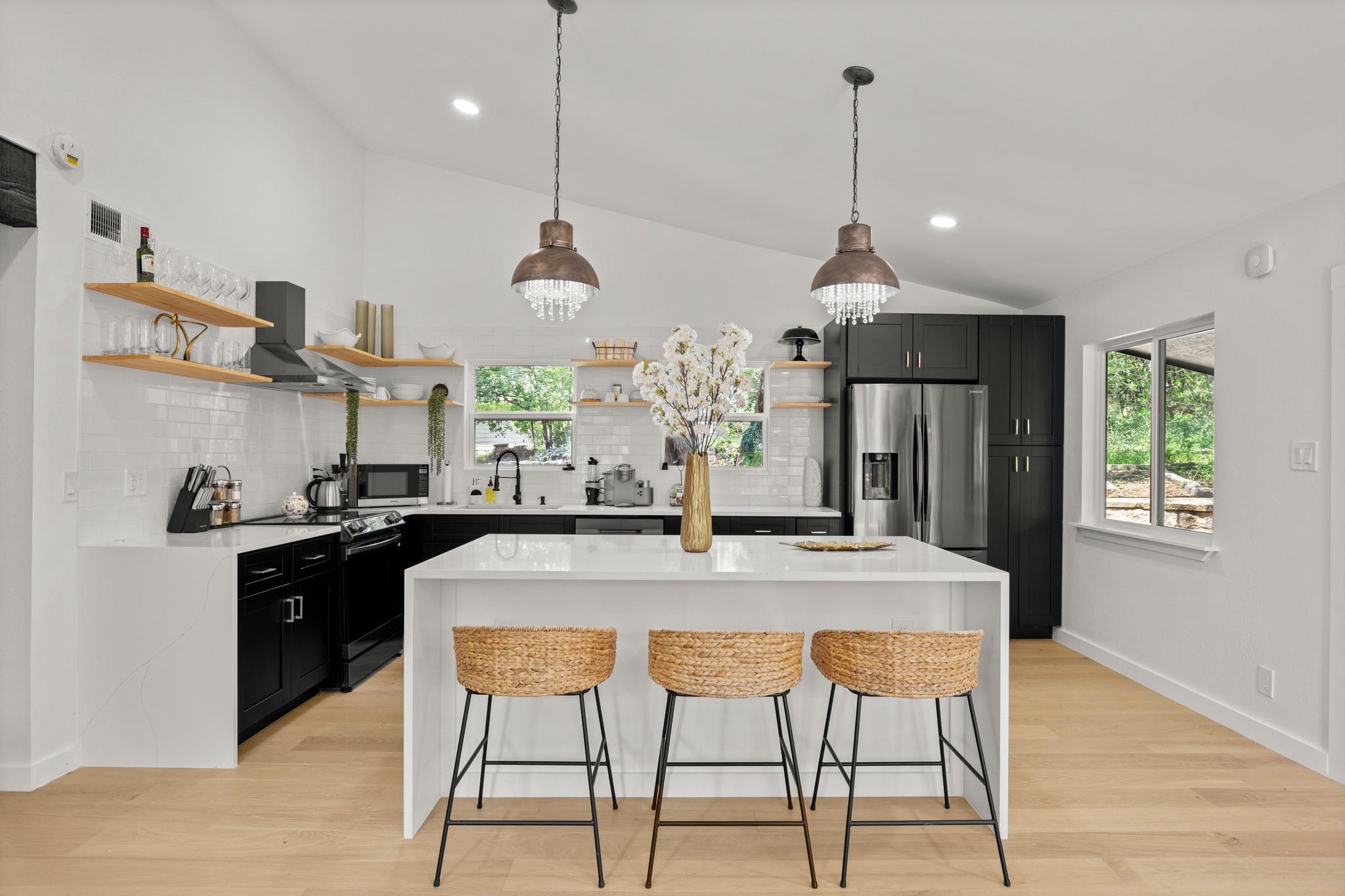 3904 Highland Dr, Austin, TX 78734