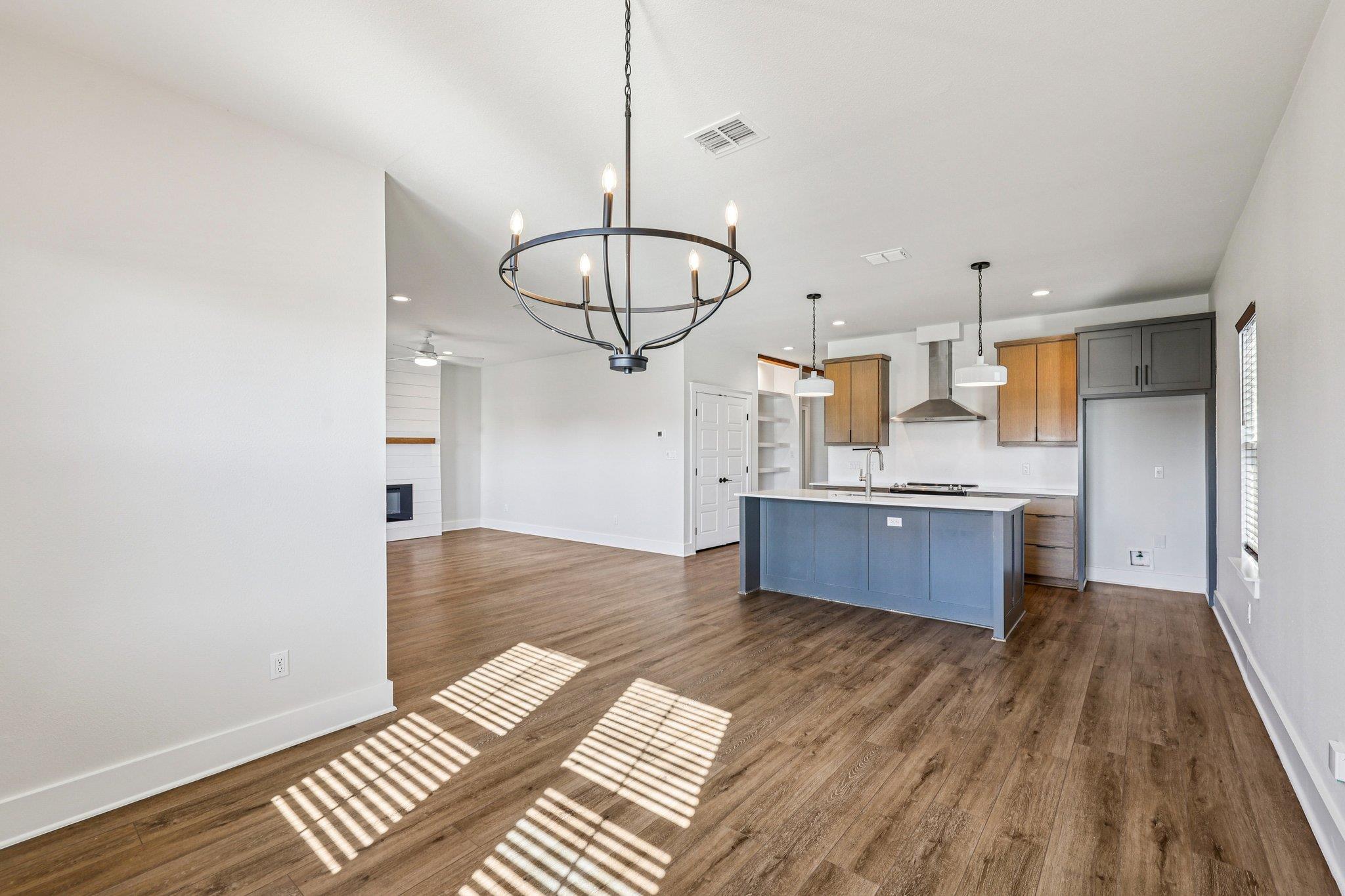 418 Stagecoach Trl. Trl, San Marcos, TX 78666