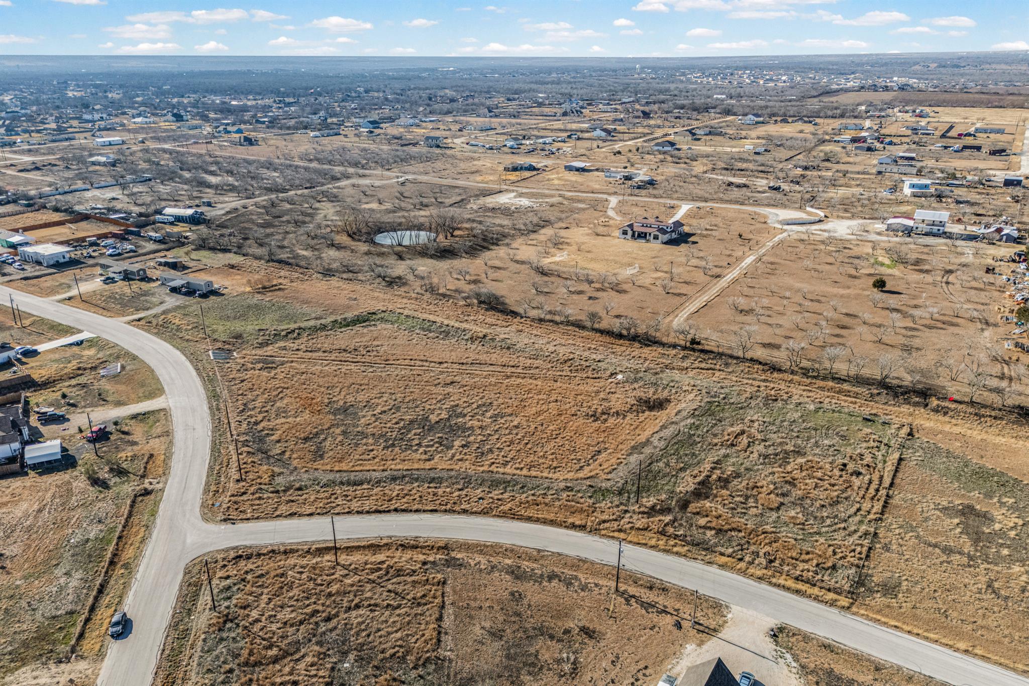 255 Bianca Cir, Del Valle, TX 78617