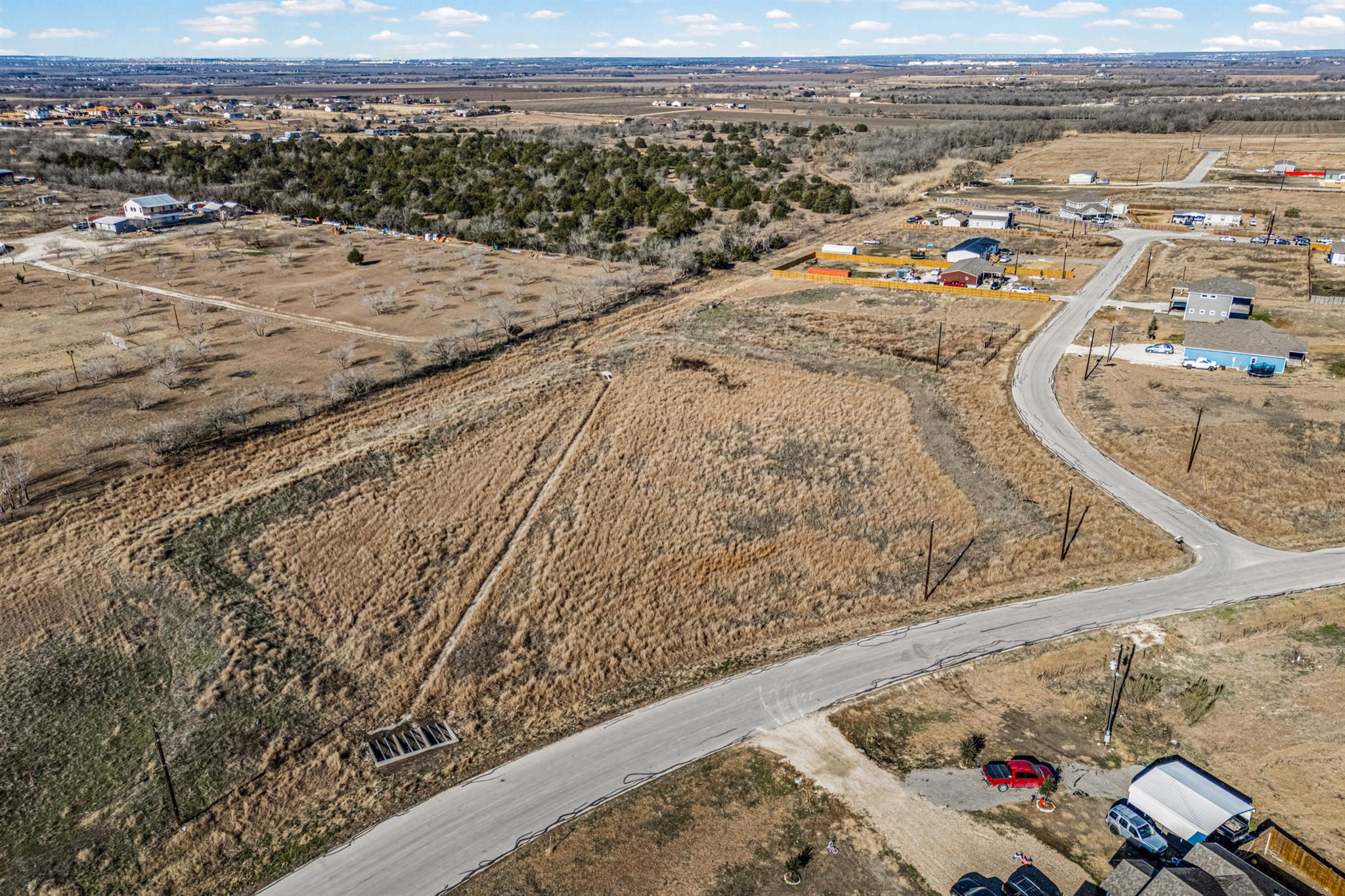 255 Bianca Cir, Del Valle, TX 78617