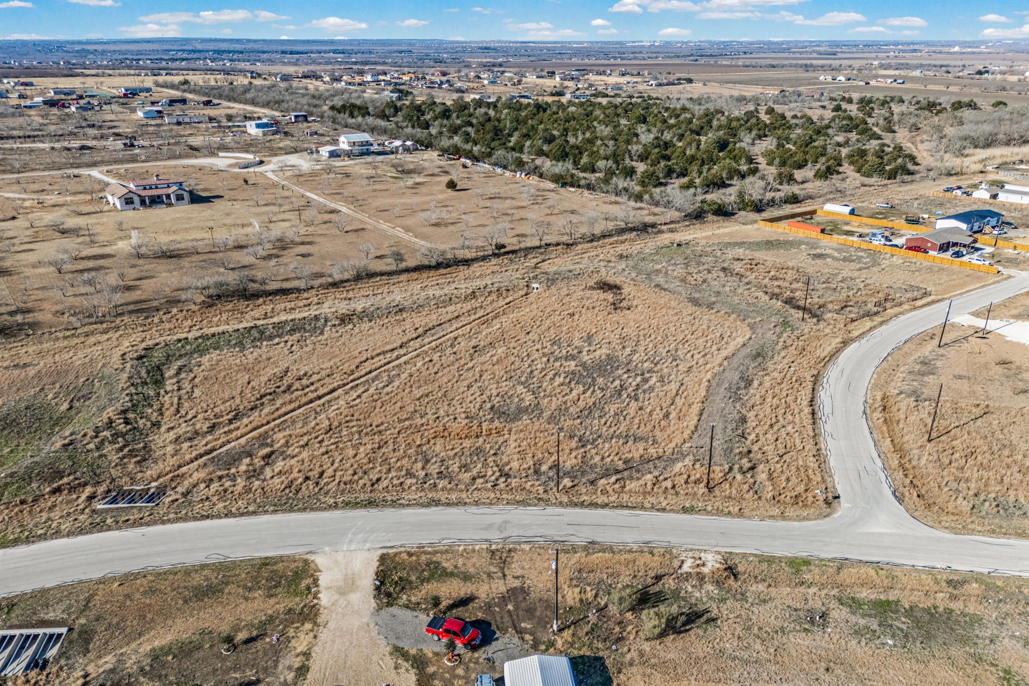 255 Bianca Cir, Del Valle, TX 78617