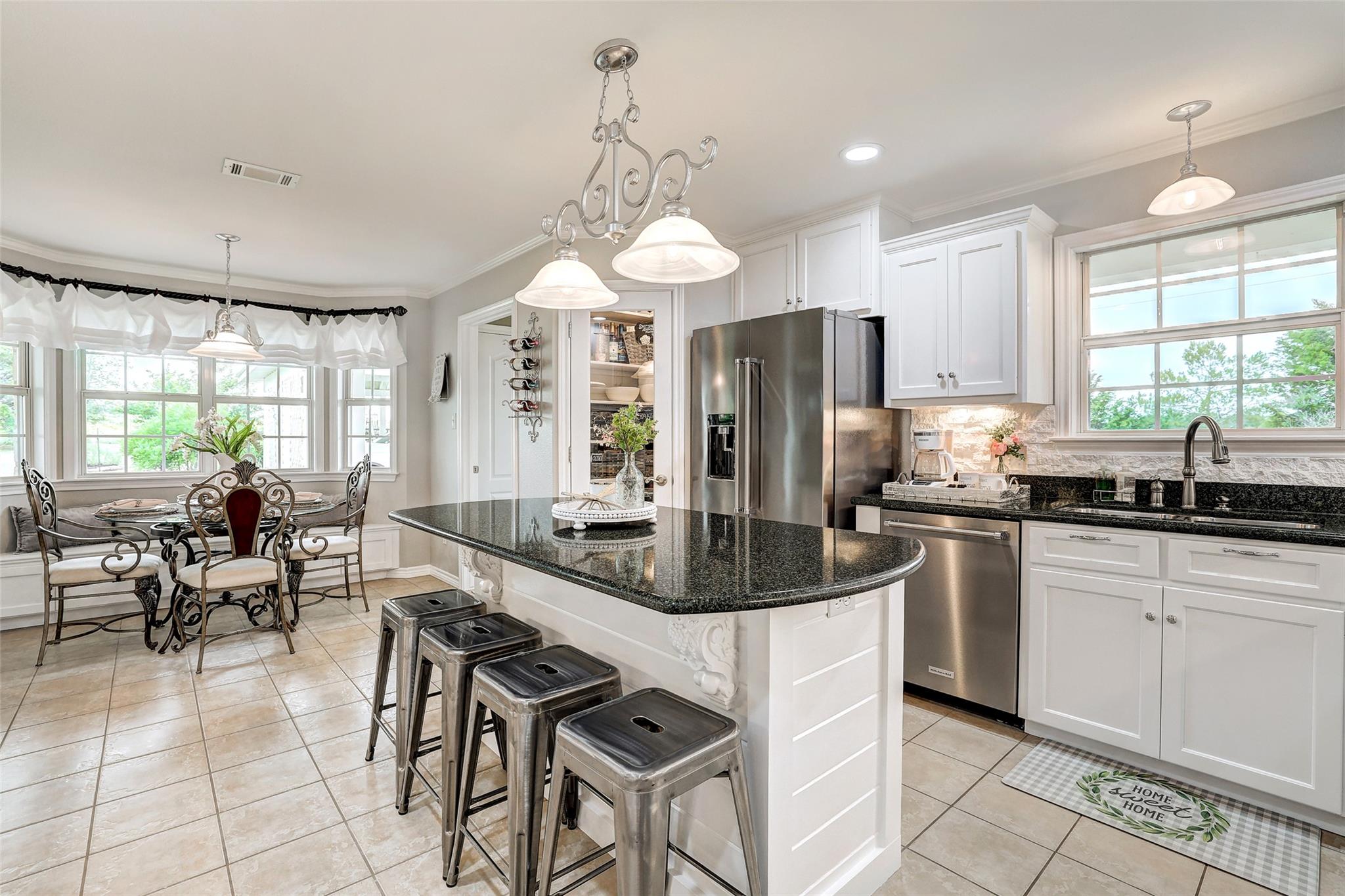 1505 CR 315, Jarrell, TX 76537