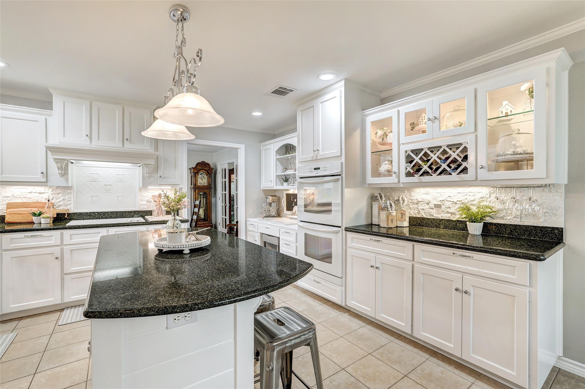 1505 CR 315, Jarrell, TX 76537