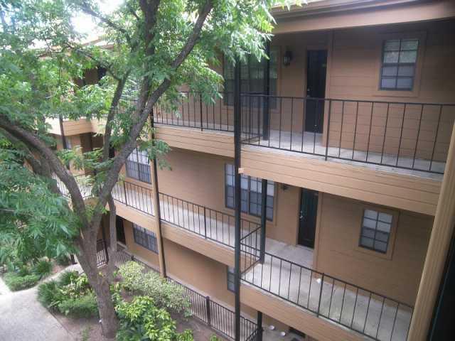 203 E 31st St # 310, Austin, TX 78705