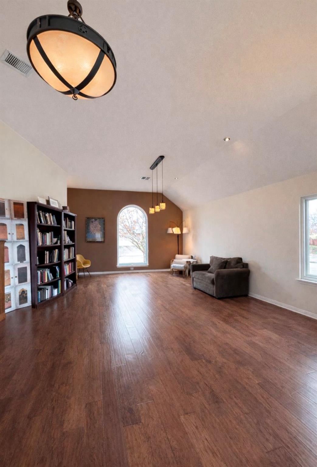 1052 Hot Spring Vly, Buda, TX 78610