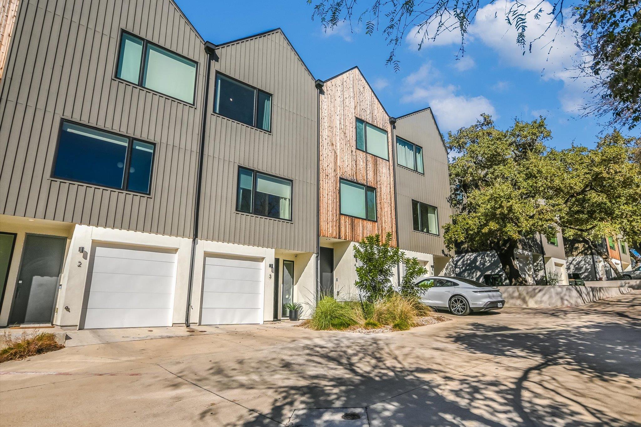 410 W Alpine Rd # 3, Austin, TX 78704