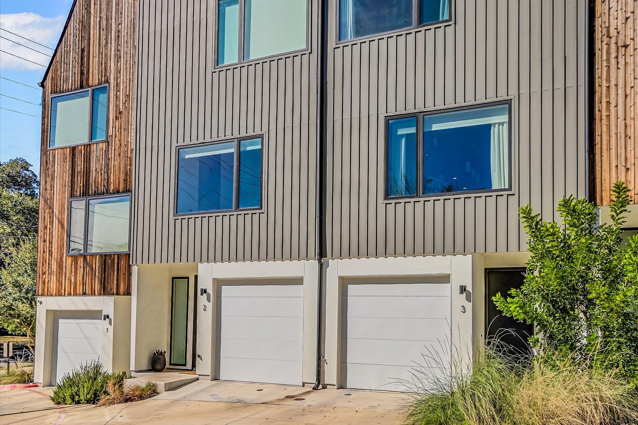 410 W Alpine Rd # 3, Austin, TX 78704