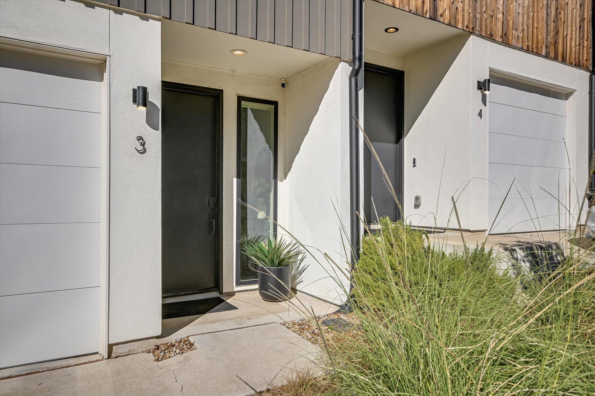 410 W Alpine Rd # 3, Austin, TX 78704