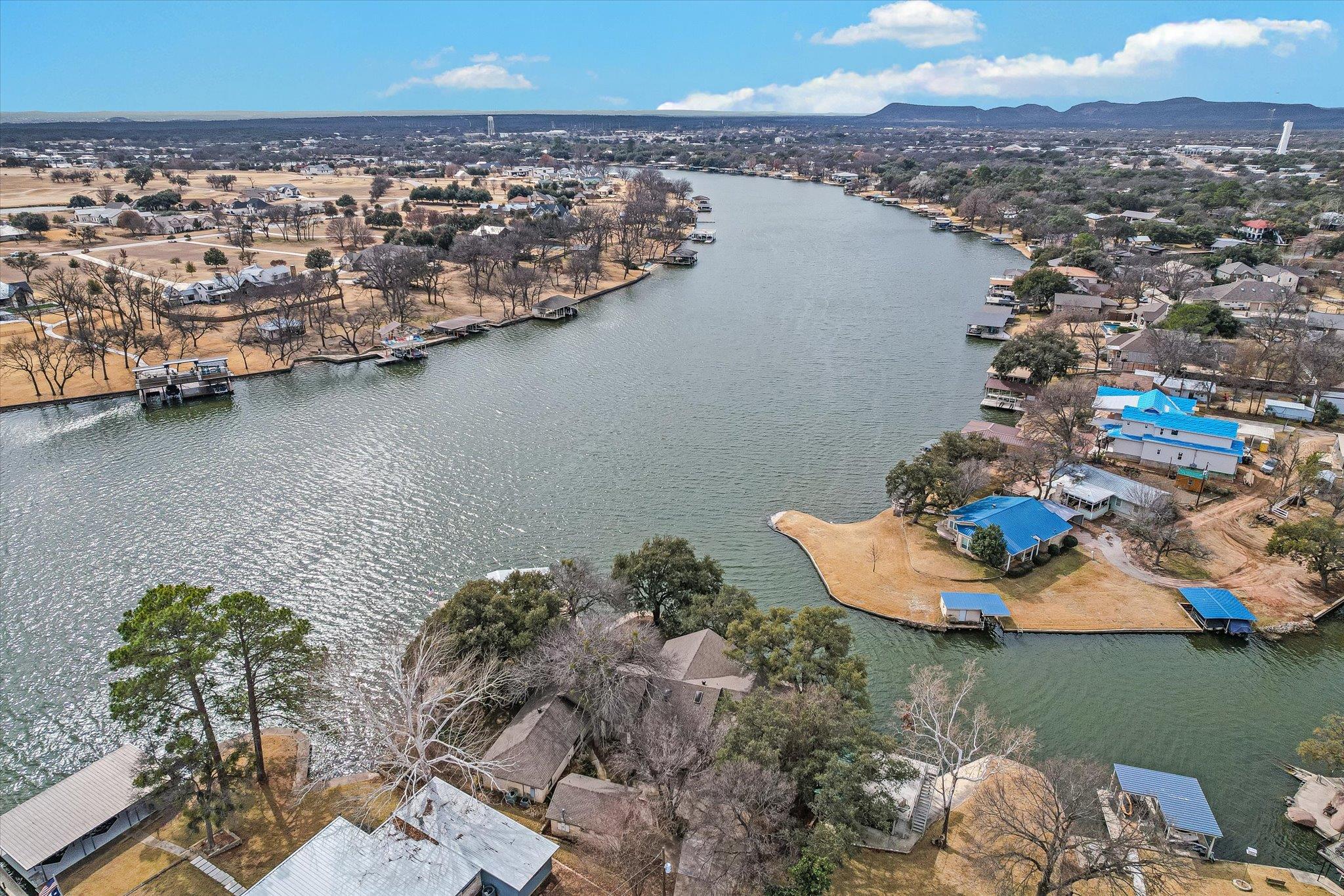 1880 Purple Sage Ln, Kingsland, TX 78639