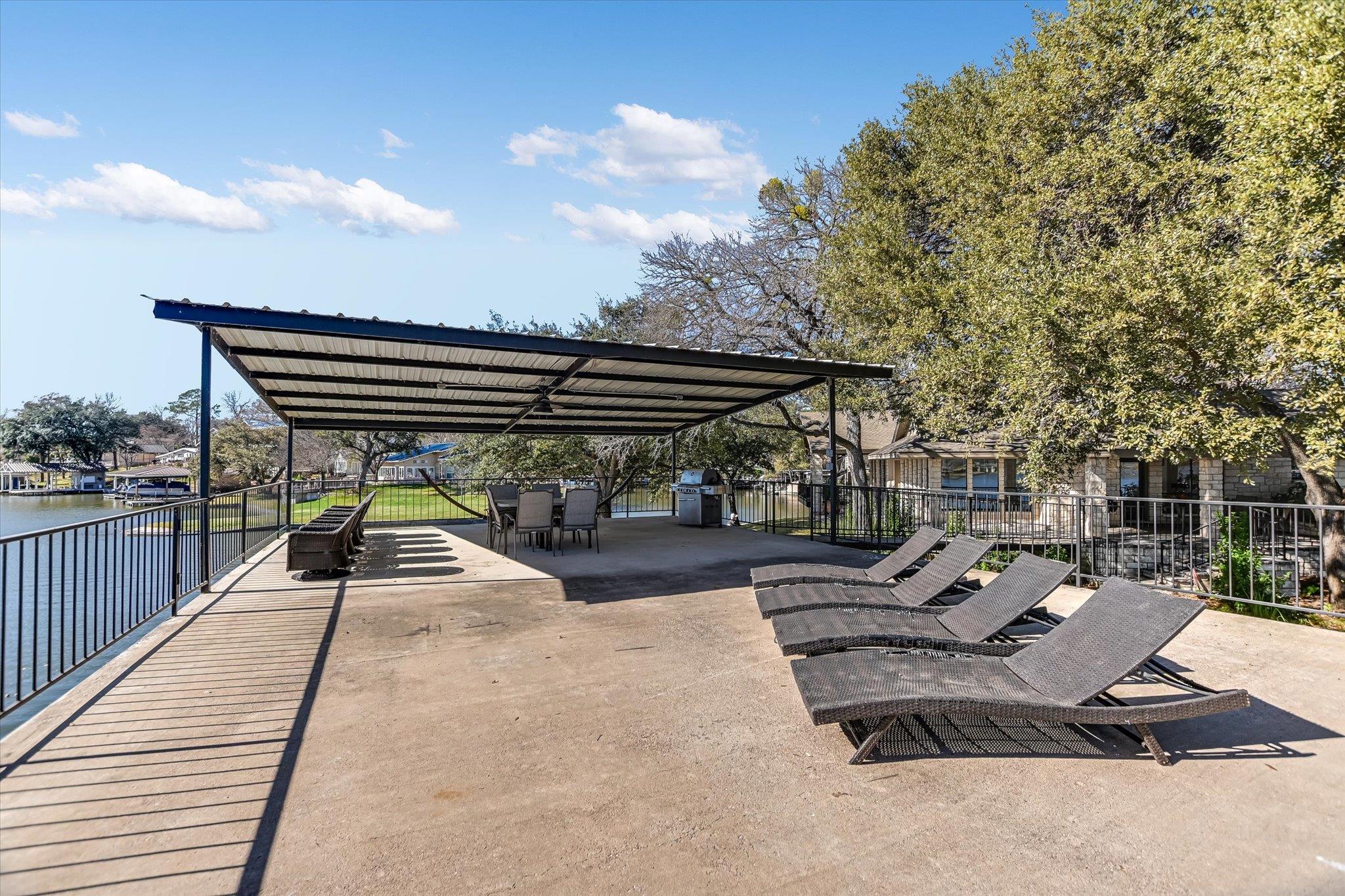 1880 Purple Sage Ln, Kingsland, TX 78639