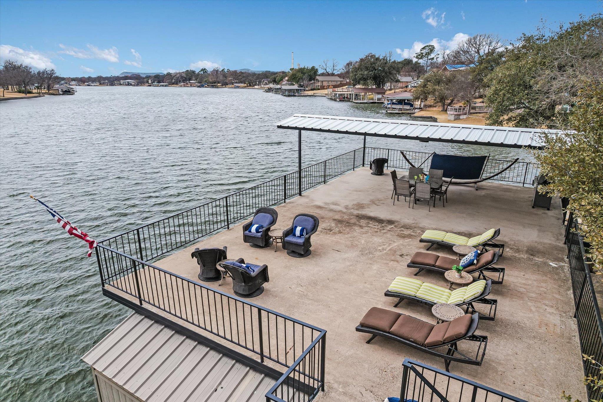 1880 Purple Sage Ln, Kingsland, TX 78639