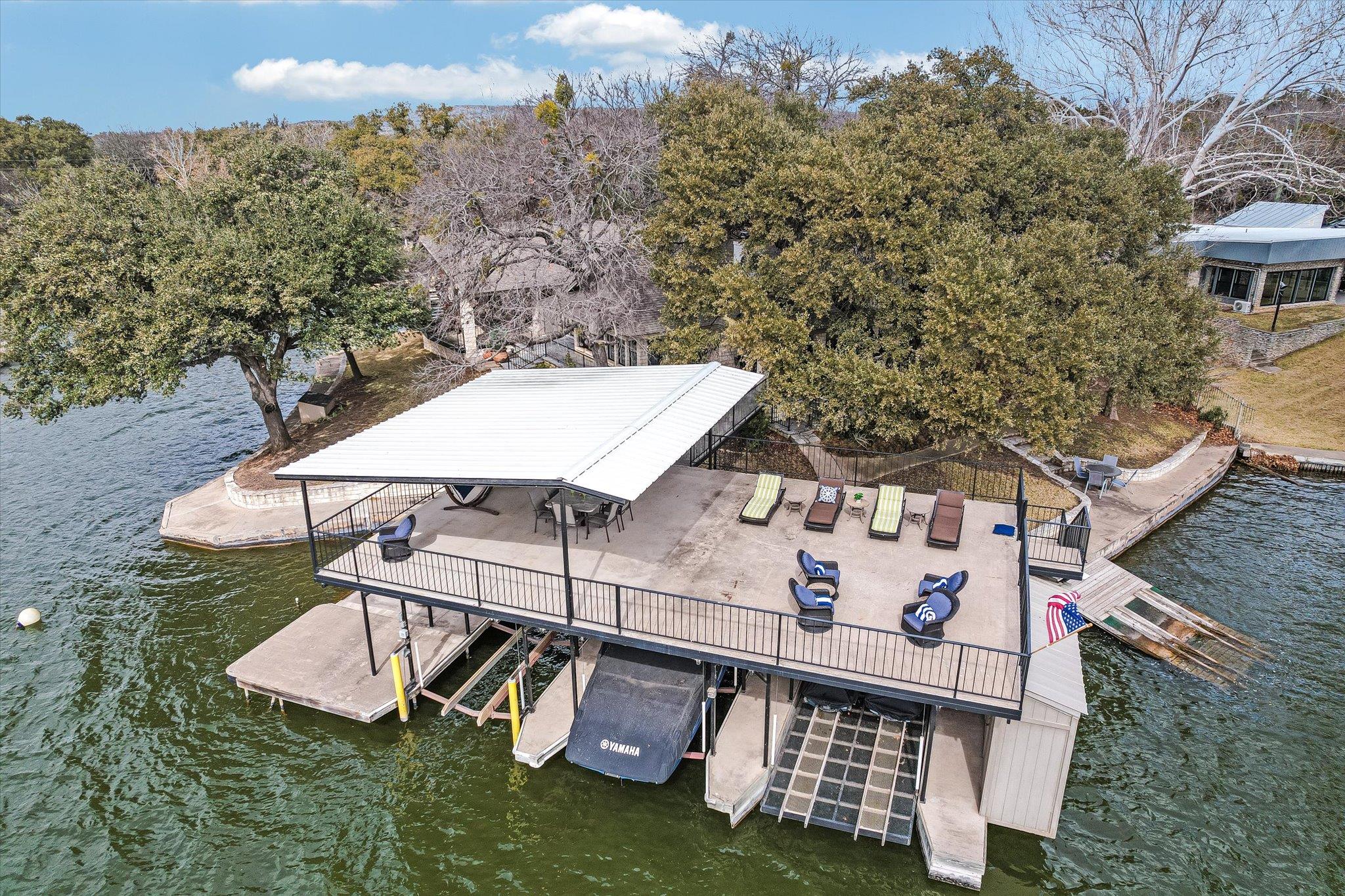 1880 Purple Sage Ln, Kingsland, TX 78639