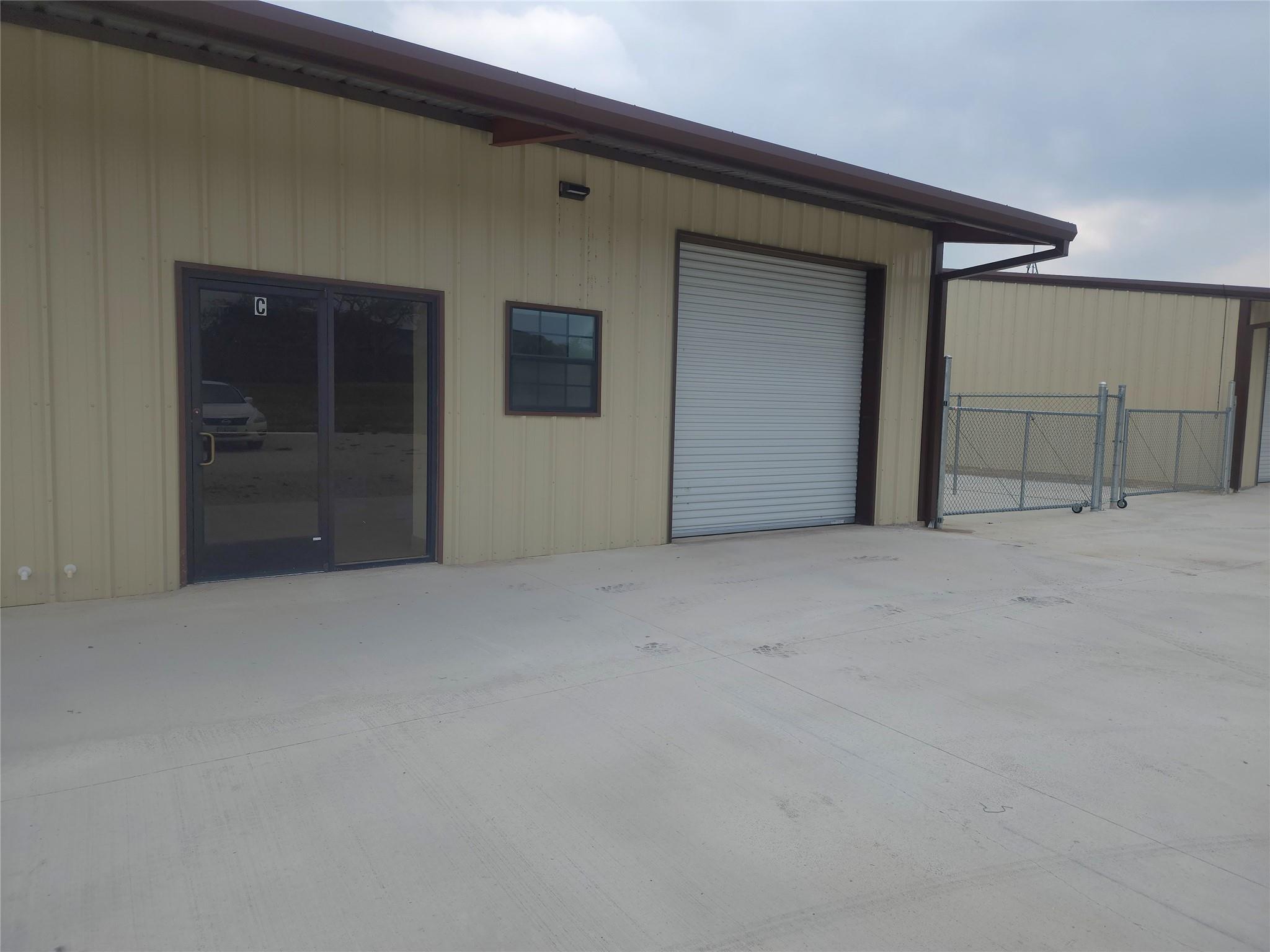 2500 County Road 279 Rd # B, Leander, TX 78641