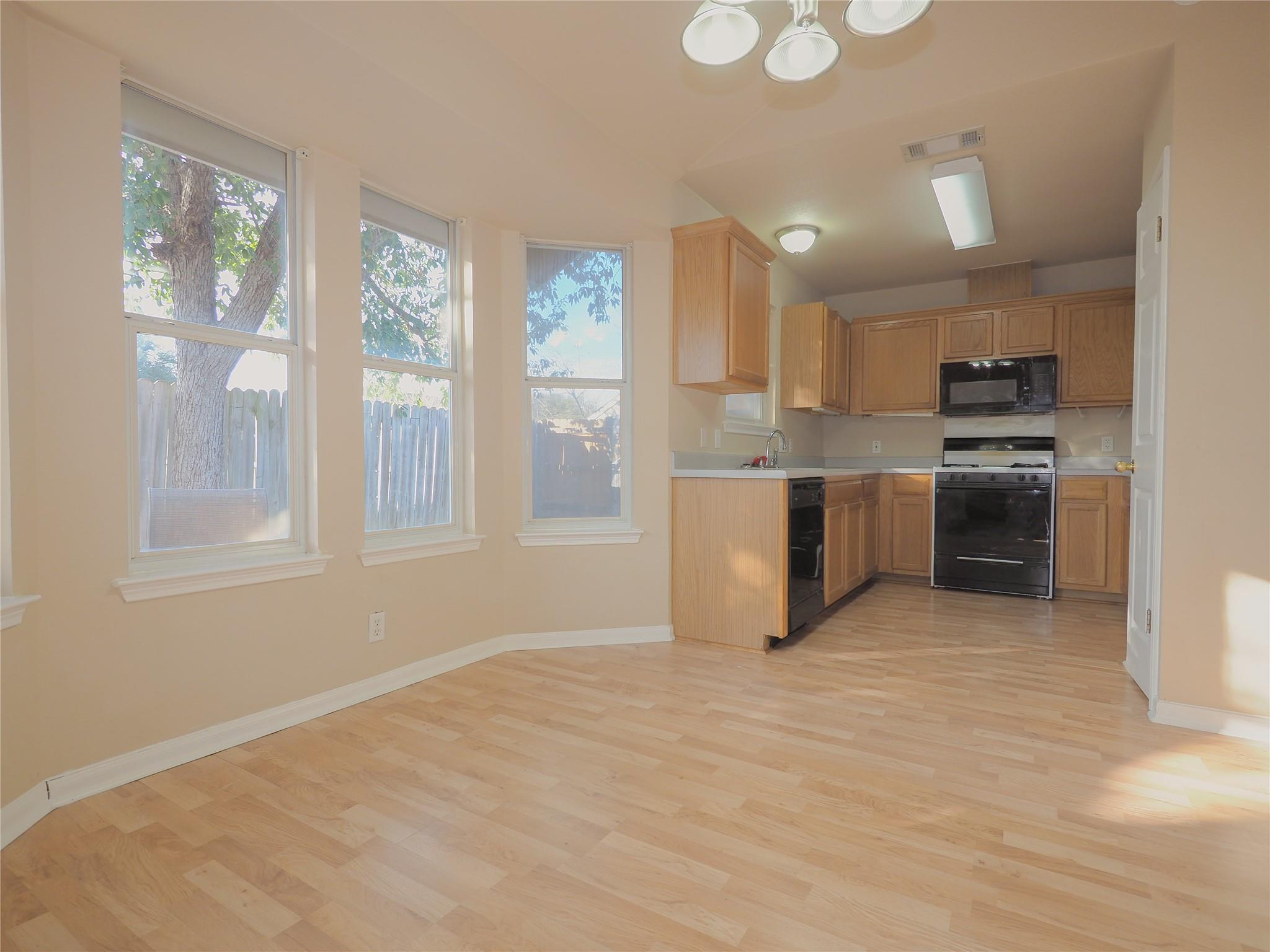 205 Caladium Dr, Georgetown, TX 78626