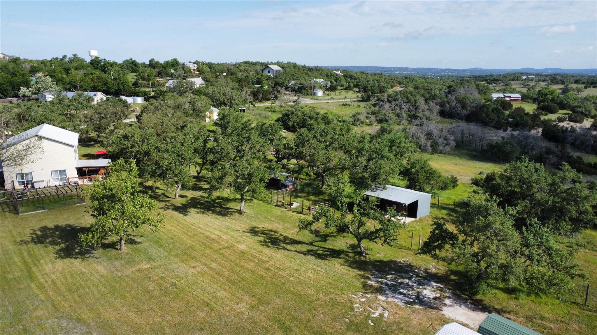 311 Harmon Hills Cv, Dripping Springs, TX 78620