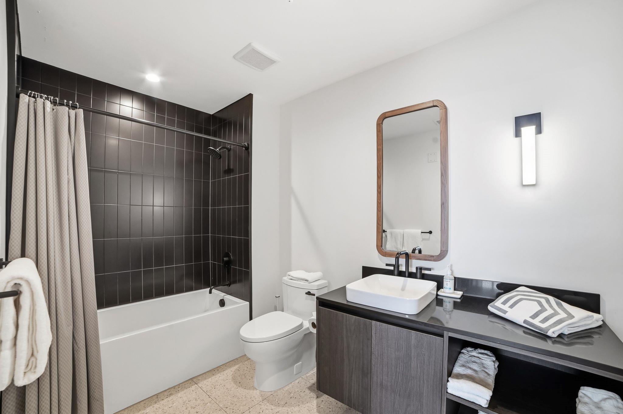 48 East Ave # 1301, Austin, TX 78701