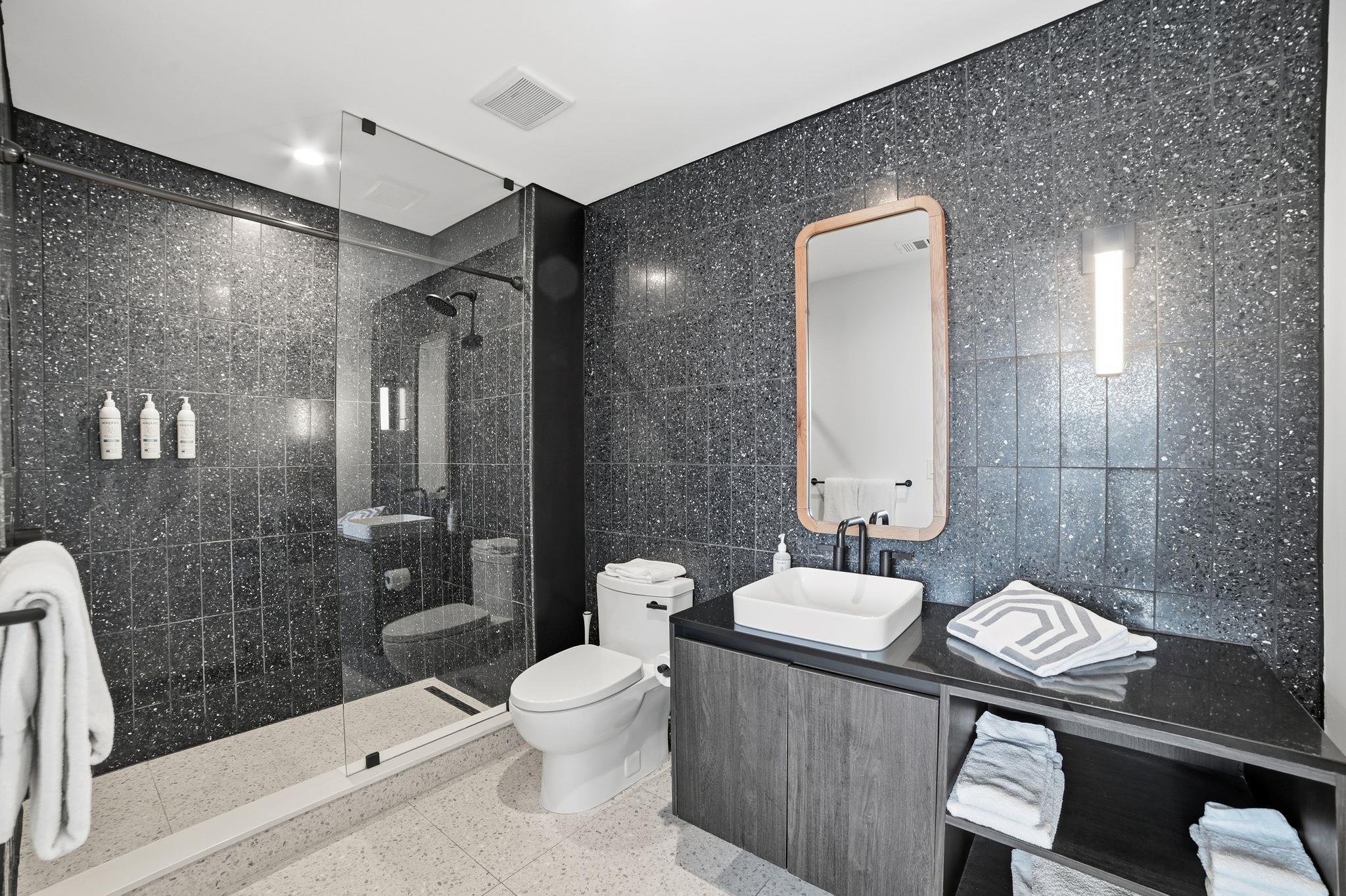 48 East Ave # 1301, Austin, TX 78701