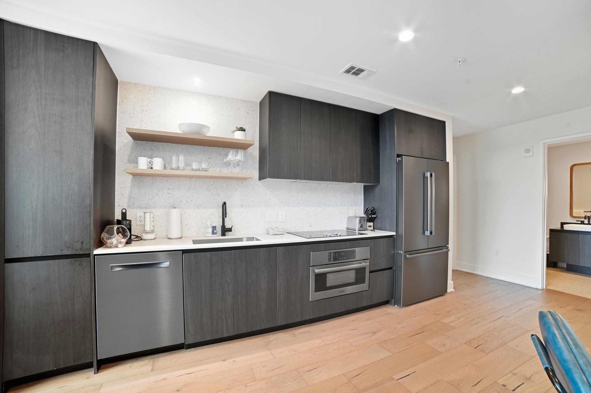 48 East Ave # 1301, Austin, TX 78701