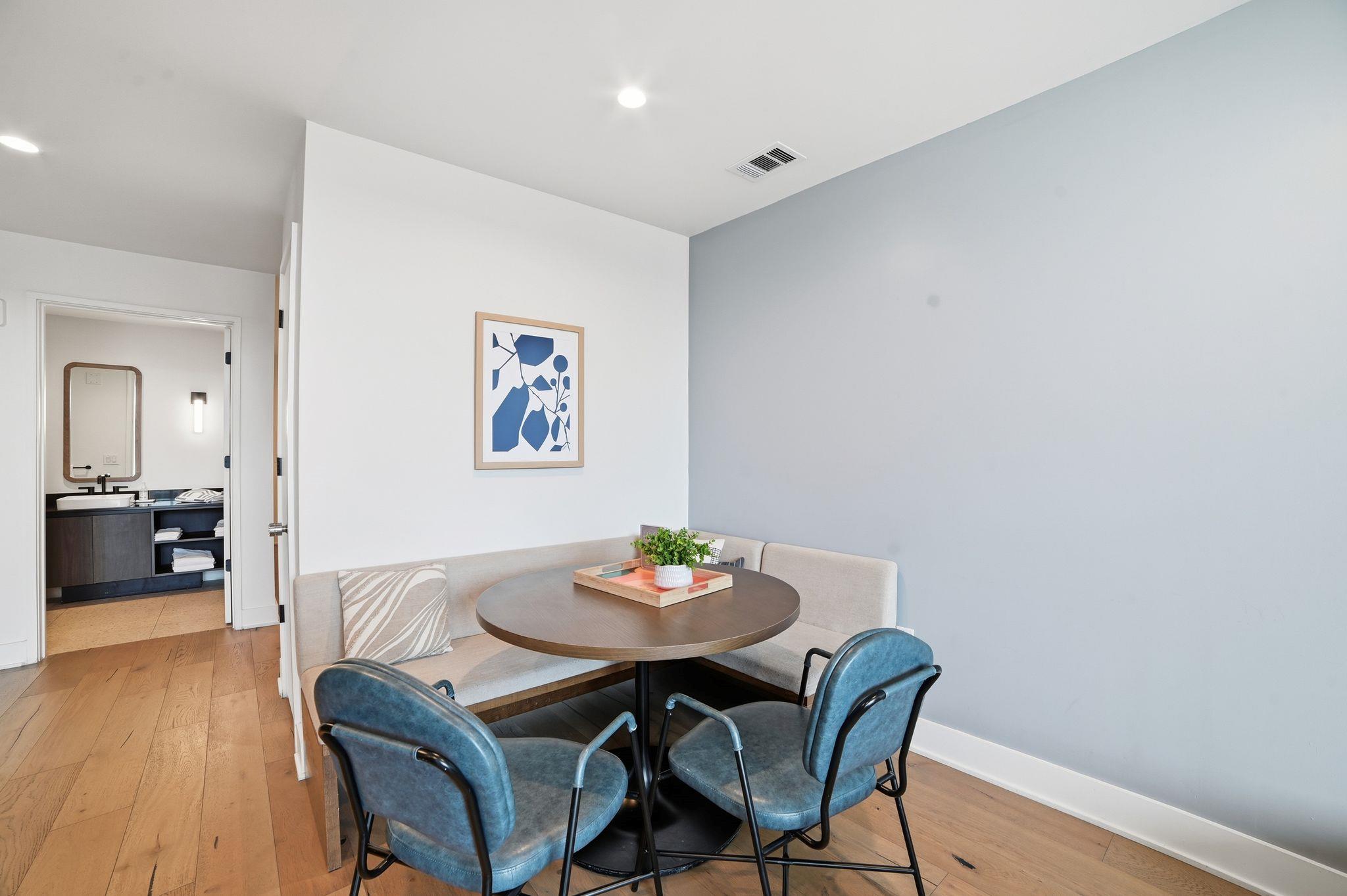 48 East Ave # 1301, Austin, TX 78701