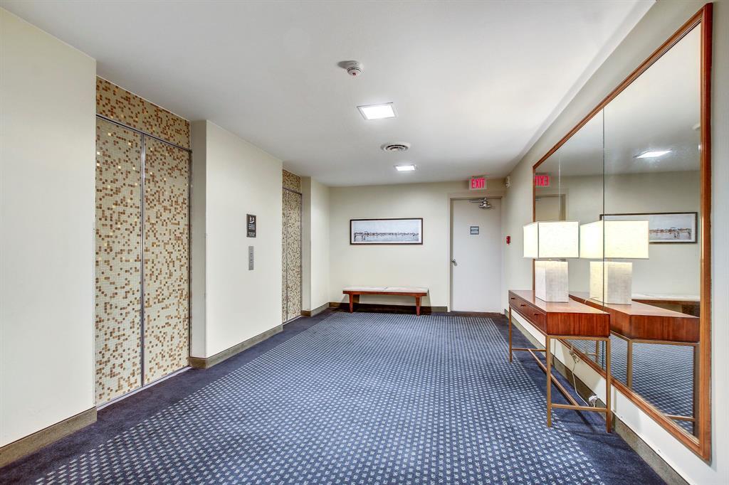 1801 Lavaca St # 5F, Austin, TX 78701