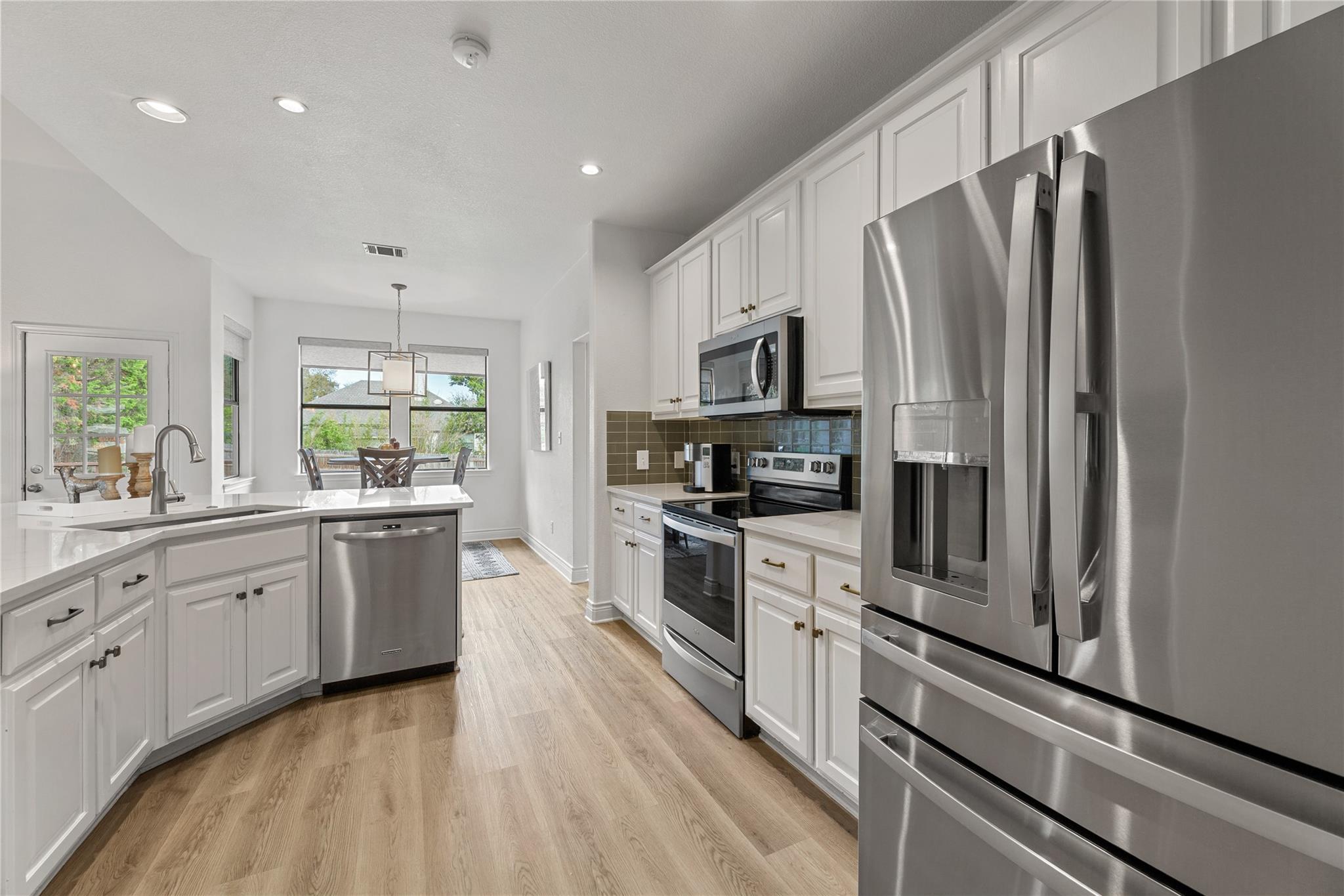 15200 Falcon Dr, Austin, TX 78734