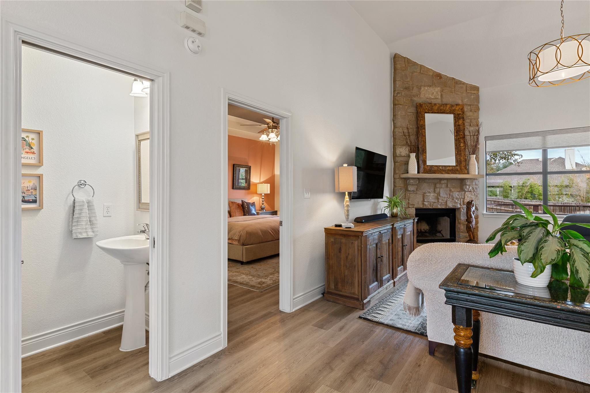 15200 Falcon Dr, Austin, TX 78734