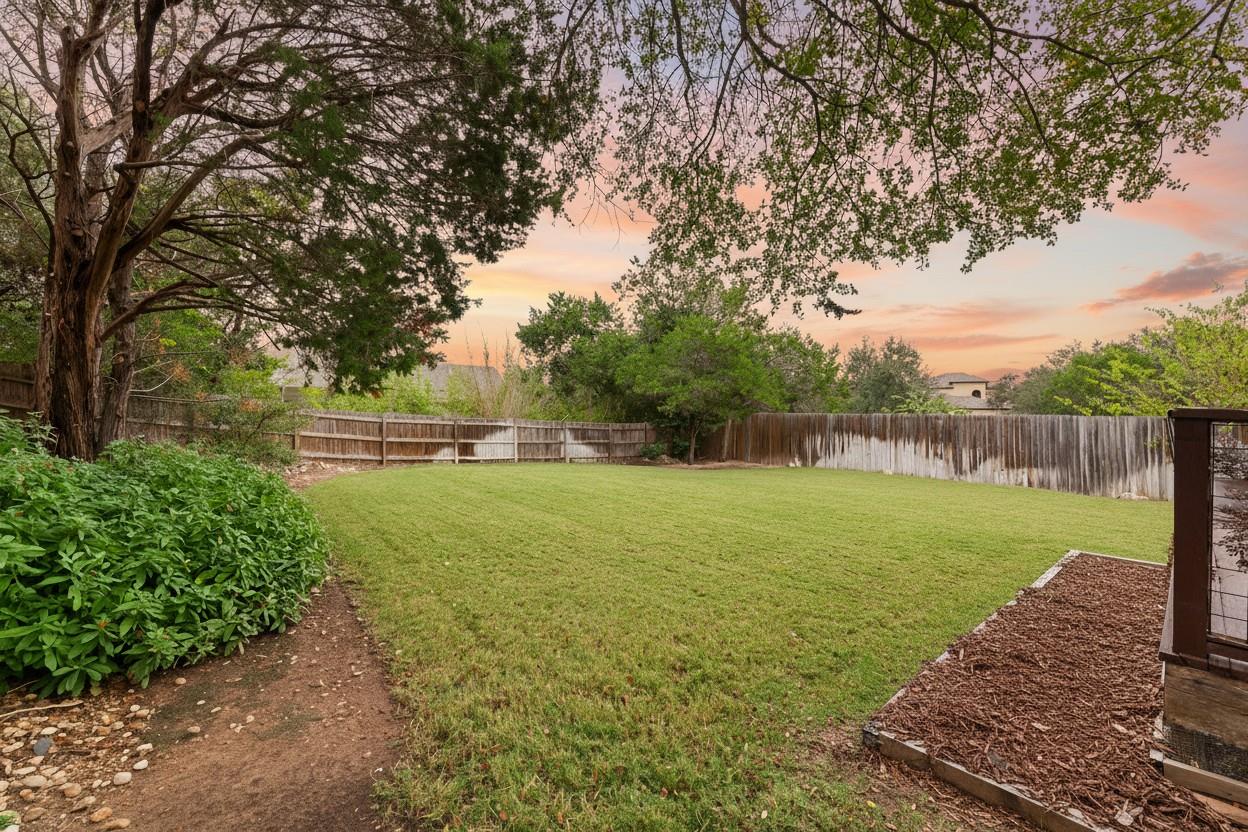 15200 Falcon Dr, Austin, TX 78734