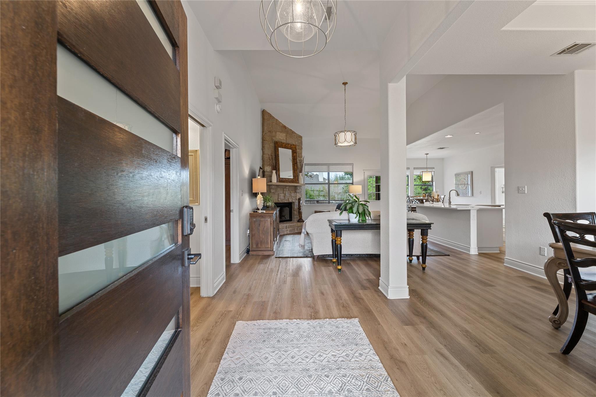 15200 Falcon Dr, Austin, TX 78734