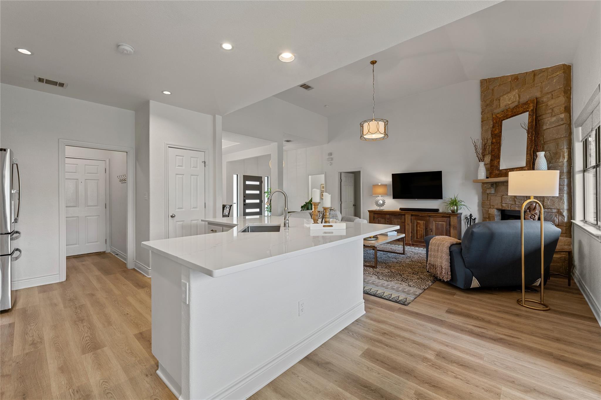 15200 Falcon Dr, Austin, TX 78734